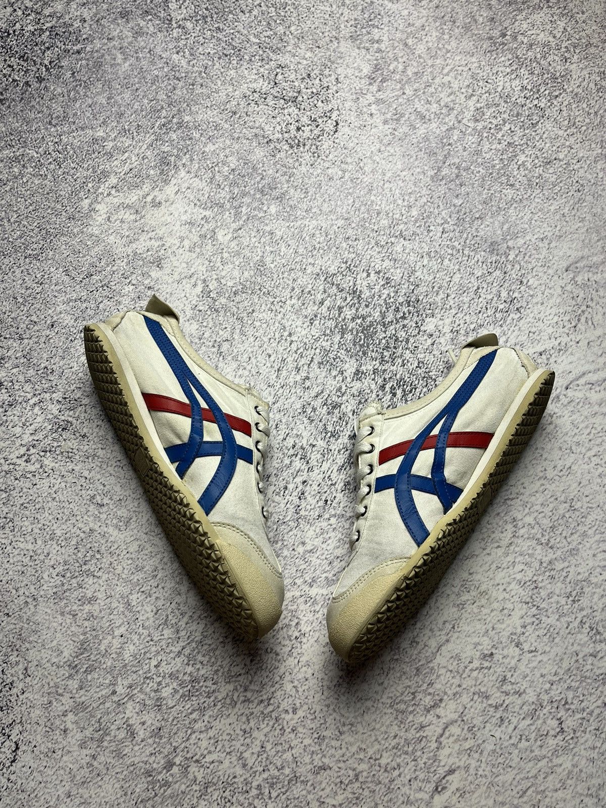 Asics Asics Onitsuka Tiger Mexico 66 Distressed Sneakers 10 Rare Size US 6 / EU 39 - 2 Thumbnail