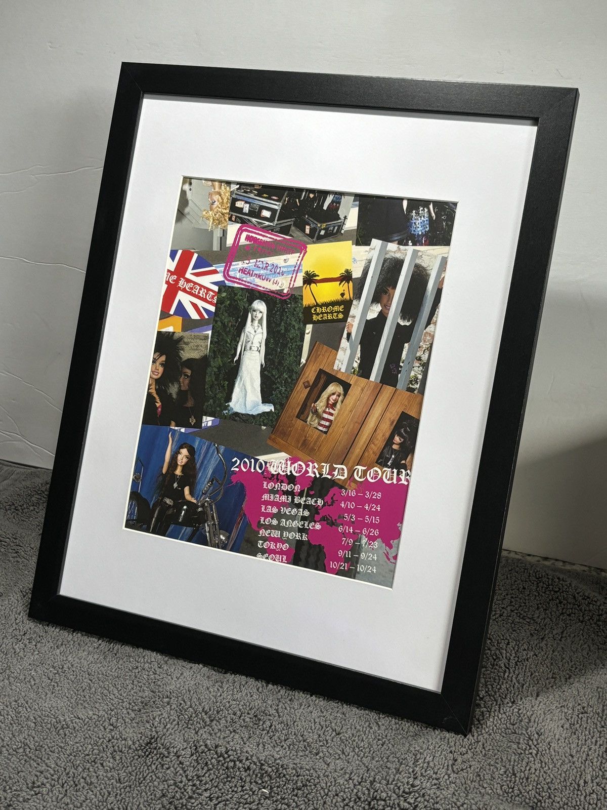 Chrome Hearts *Chrome Hearts* ‘Passport BARBIE’ Framed Poster Size ONE SIZE - 2 Thumbnail