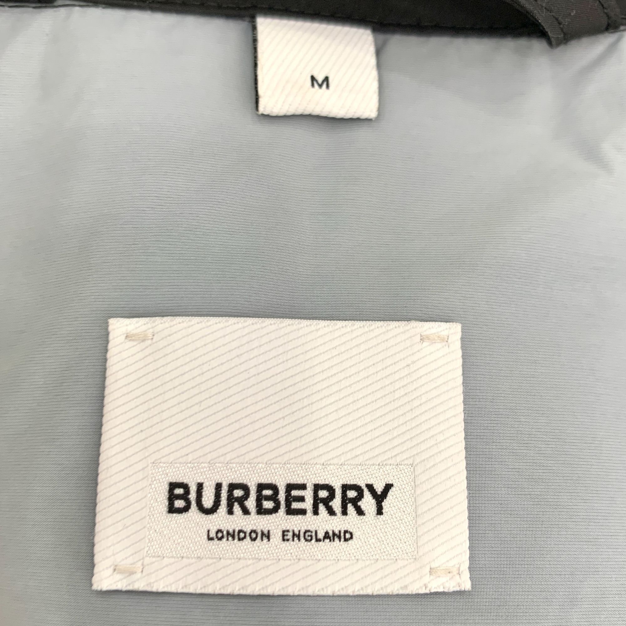 Burberry Burberry Black Hooded Zip-Up Jacket M Size M / US 6-8 / IT 42-44 - 2 Thumbnail