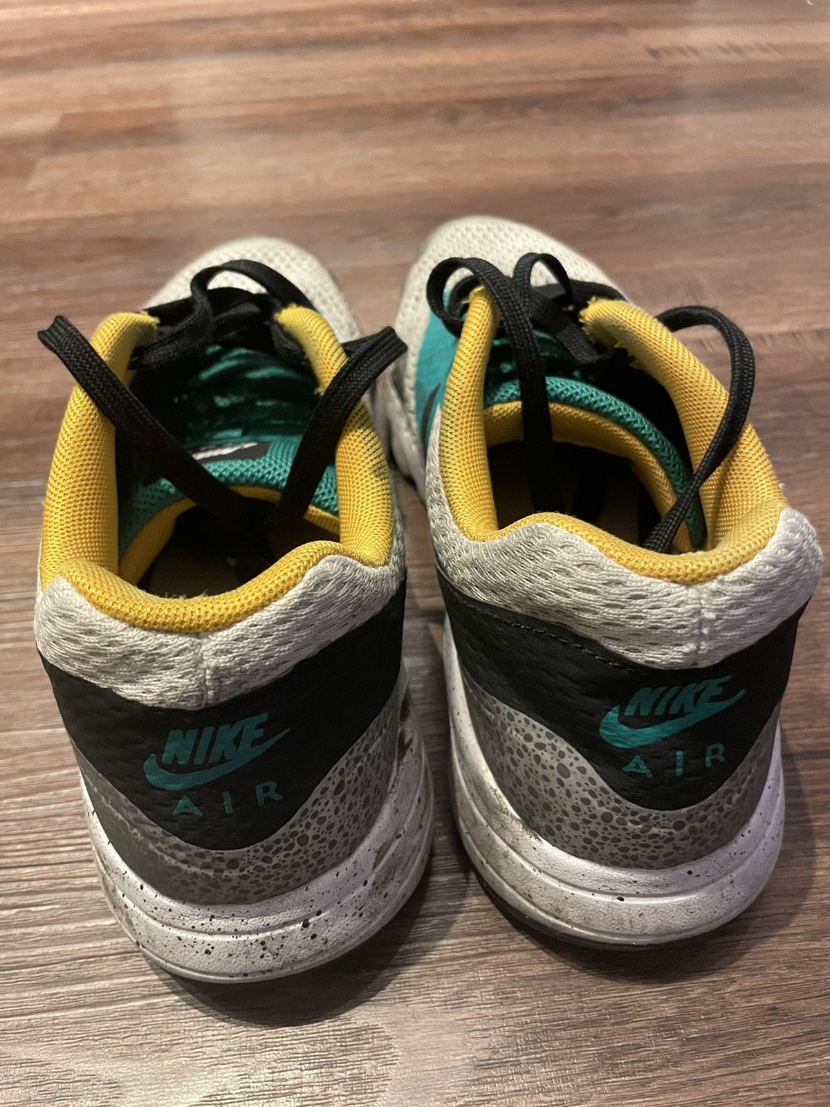 Nike Nike Air Max 1 Ultra Essential Green Size US 8 / EU 41 - 4 Thumbnail