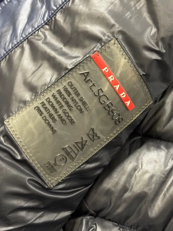 Prada AW2014 Prada Navy Nylon Quilted Puffer Jacket Size US M / EU 48-50 / 2 - 10 Thumbnail