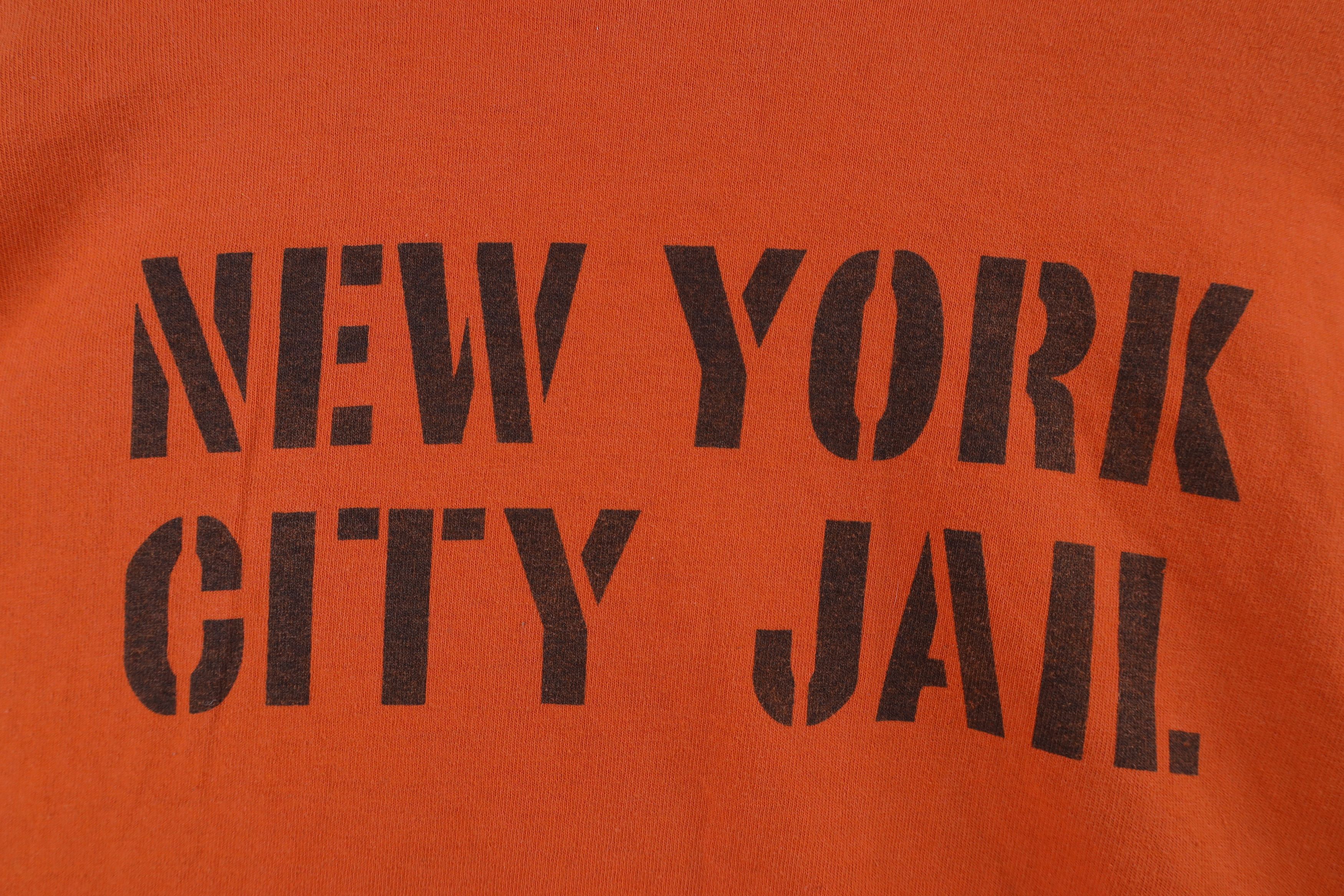 Vintage Vintage 90s Streetwear New York City Jail T-Shirt Orange Size US XXL / EU 58 / 5 - 7 Thumbnail