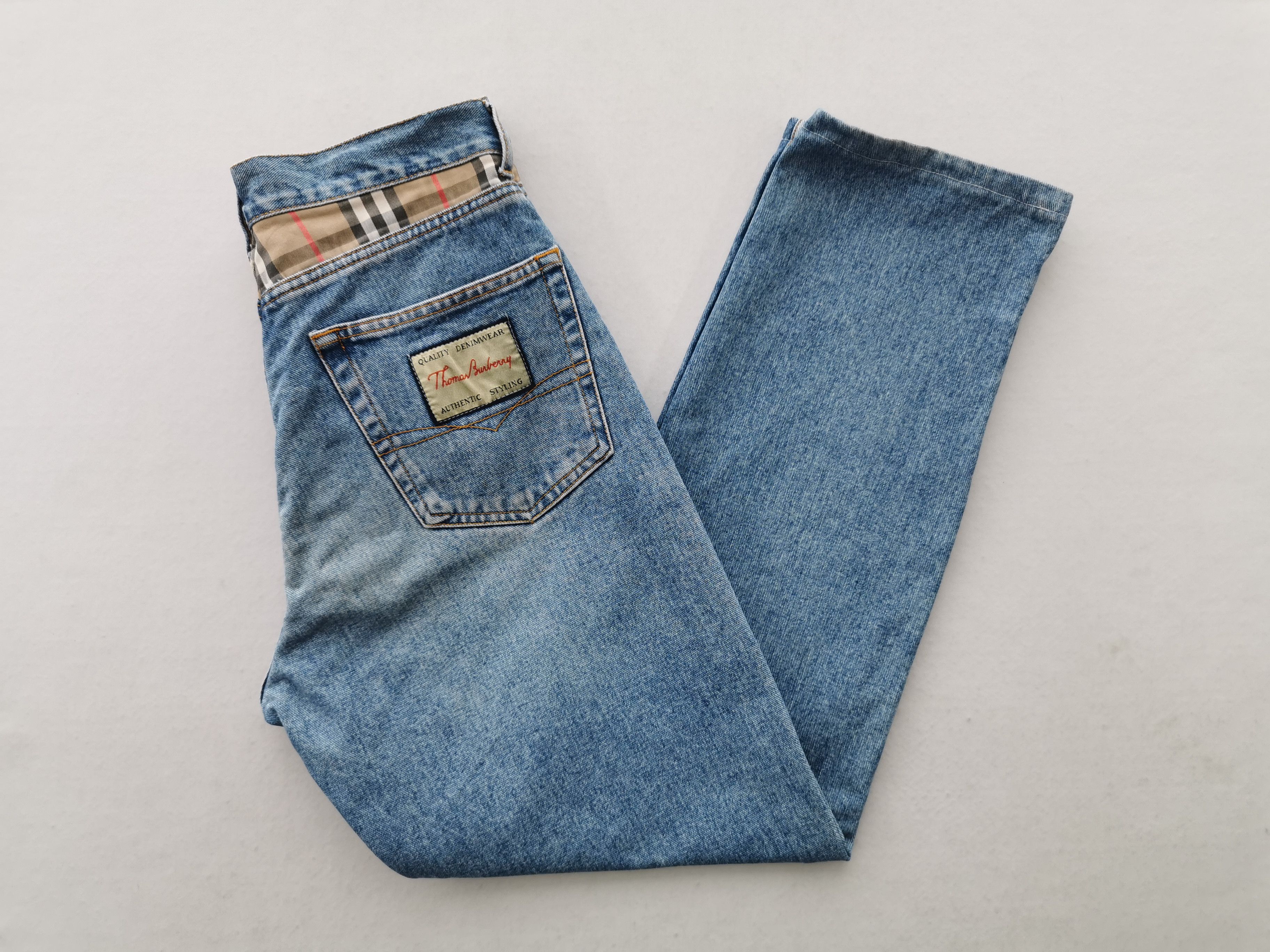 Burberry Vintage 90's Burberry Made In Italy Denim Jeans Size 28 Size US 28 / EU 44 - 1 Thumbnail