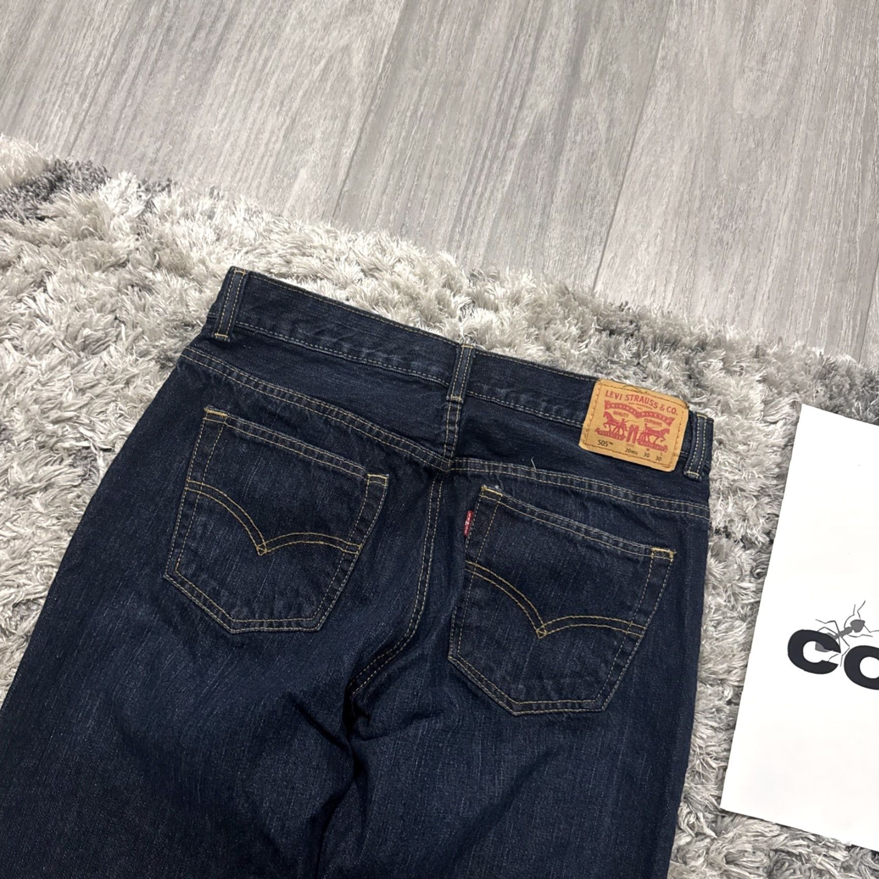 Levi's VINTAGE Levi's 505 Jeans Women Blue Denim Straight Casual Fit Size 20 30x30 Rare Men's? No, women. Size 30" / US 8 / IT 44 - 2 Thumbnail