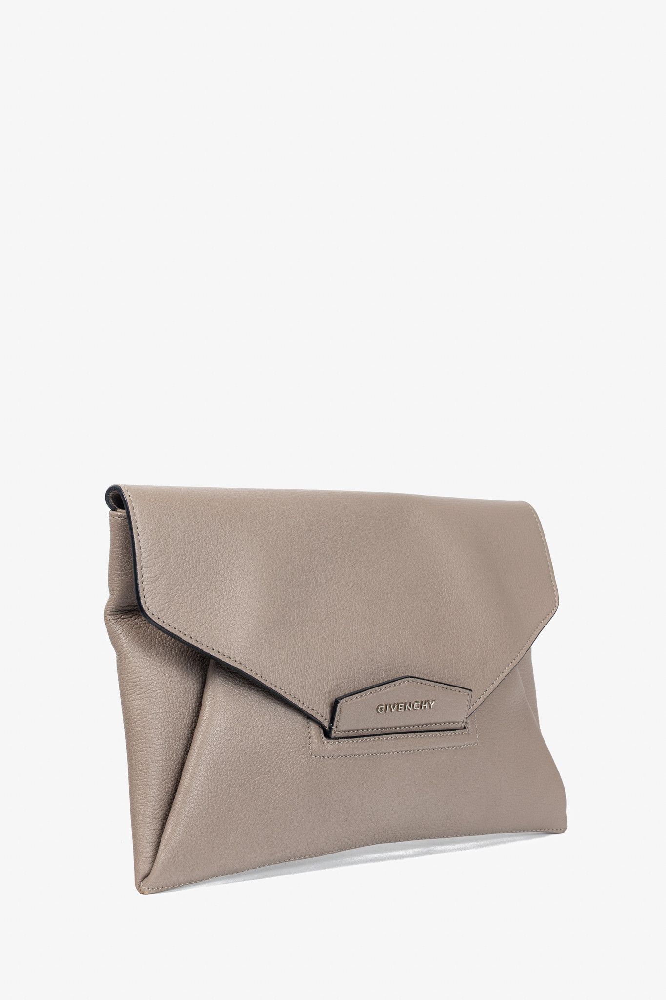 Givenchy Givenchy Antigona Medium Mastic Goat-Leather Envelope Clutch Size ONE SIZE - 2 Thumbnail