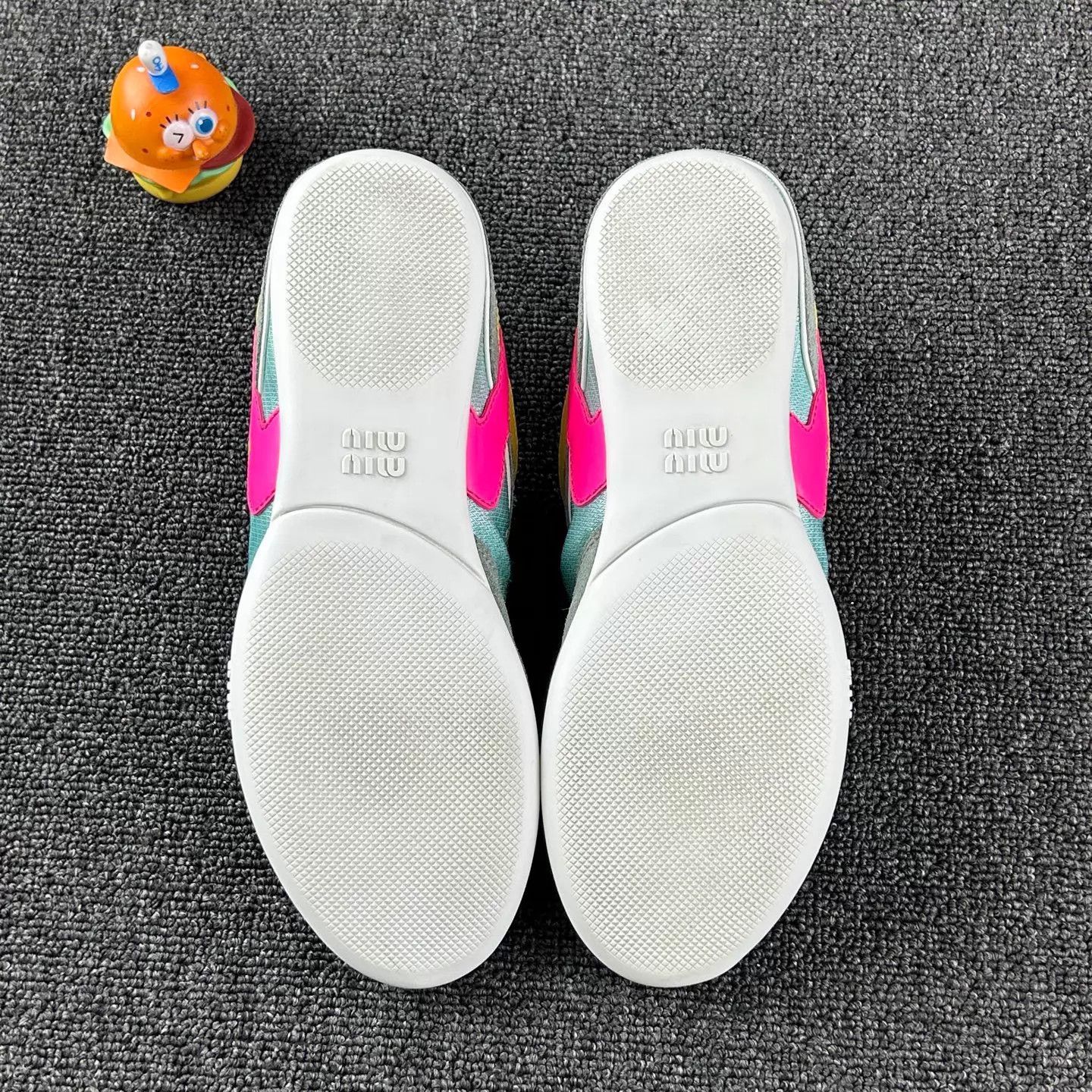 Miu Miu MIU MIU 25s color blocked sneakers Size US 7.5 / IT 37.5 - 6 Thumbnail