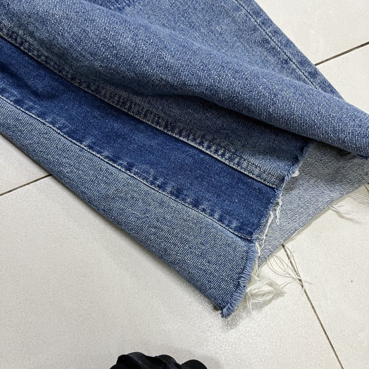 Hysteric Glamour × If Six Was Nine × Le Grande Bleu (L.G.B.) G.O.A Nimes Distressed Jeans Size 28" / US 6 / IT 42 - 15 Thumbnail