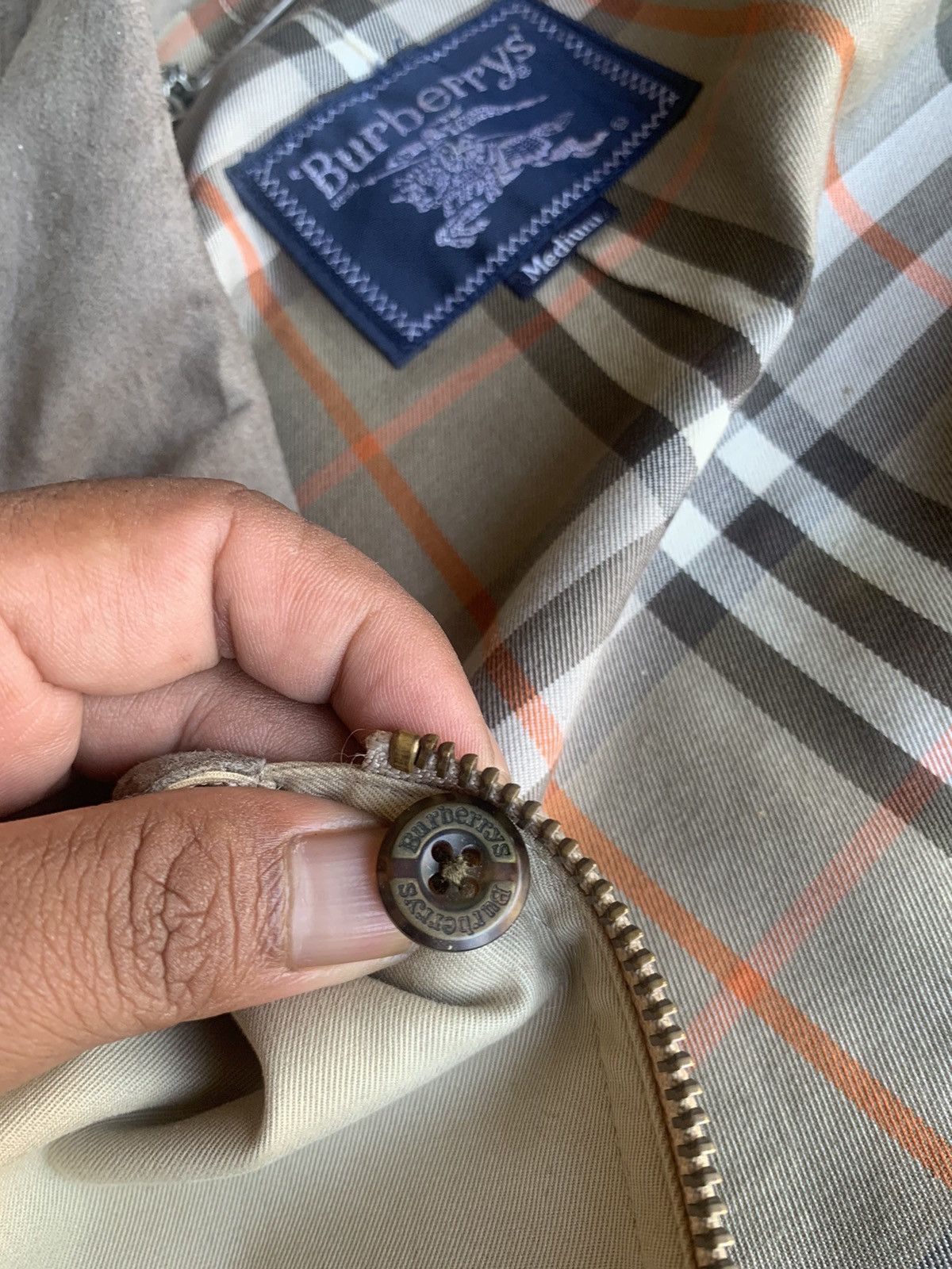 Burberry Rare Vintage 90s Burberry London Nova Check Winter Jacket Size US M / EU 48-50 / 2 - 16 Thumbnail