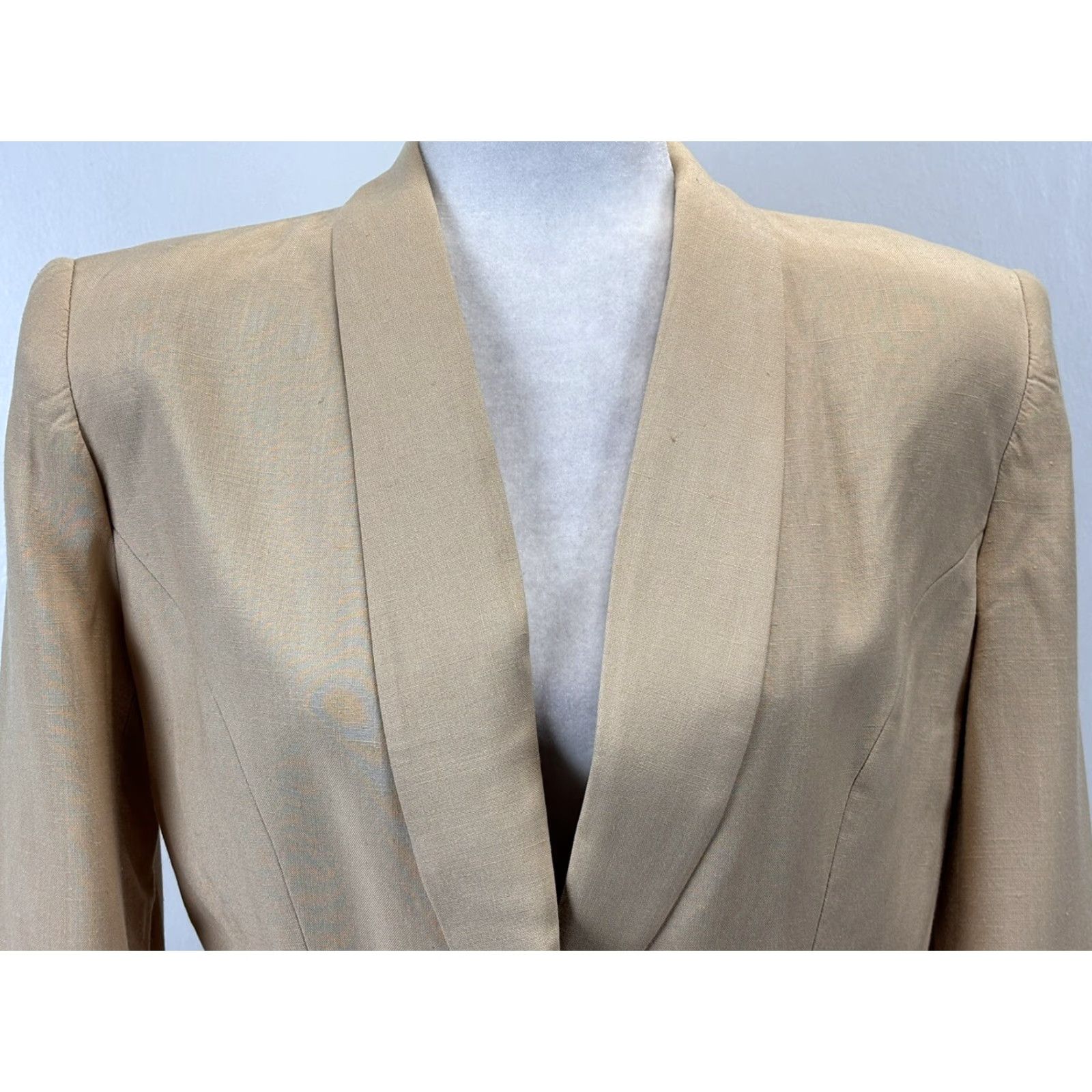 Jones New York VINTAGE Jones New York Blazer Jacket - Blazer, Women, Size 10, Beige Linen Blend, One-Button, Long Sleeve, USA Made, Academia Style Size L / US 10 / IT 46 - 6 Thumbnail