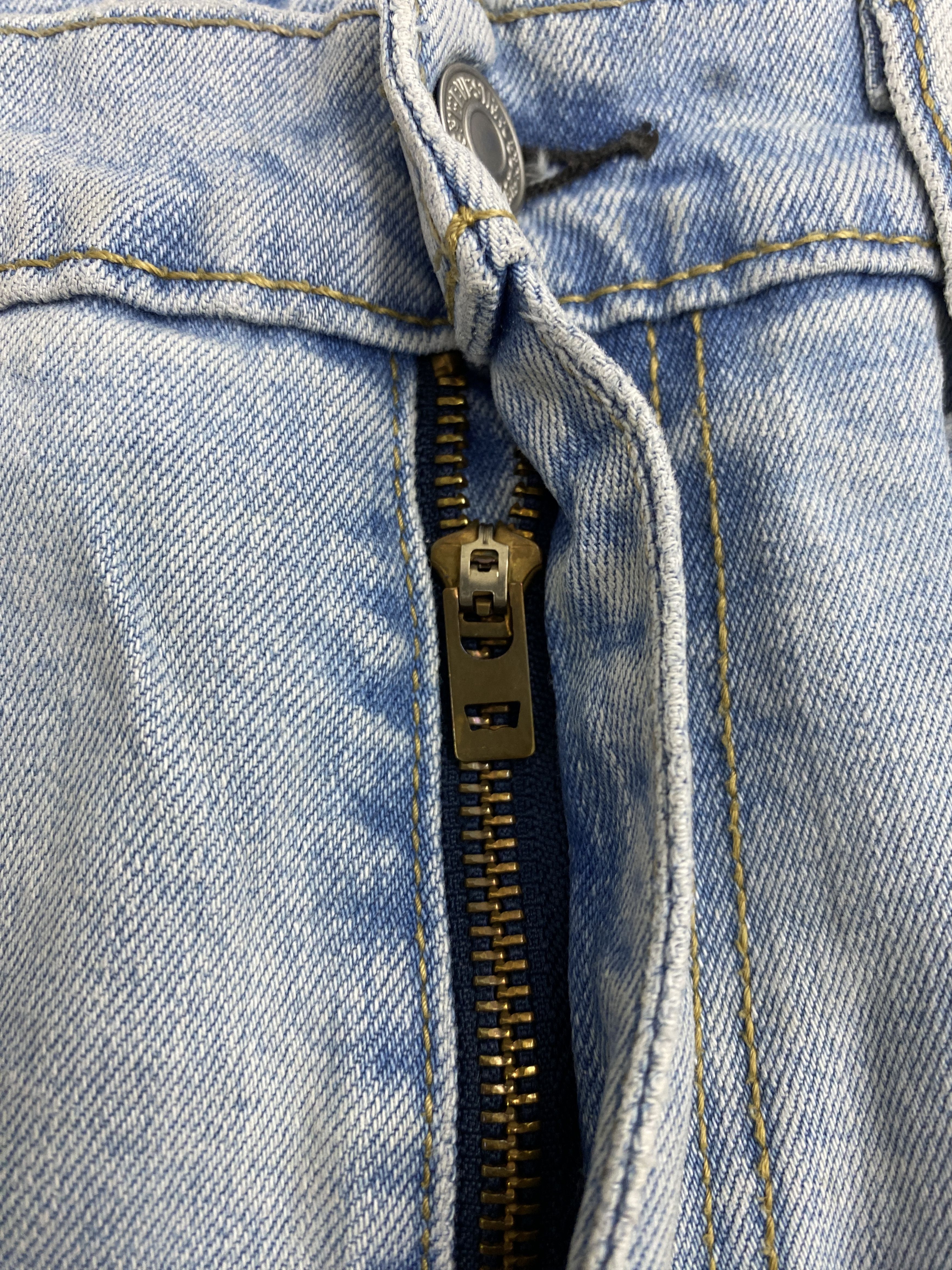 Levi's × Vintage Light Blue Vintage Levis 511 Slim Fit Jeans Size US 32 / EU 48 - 12 Thumbnail