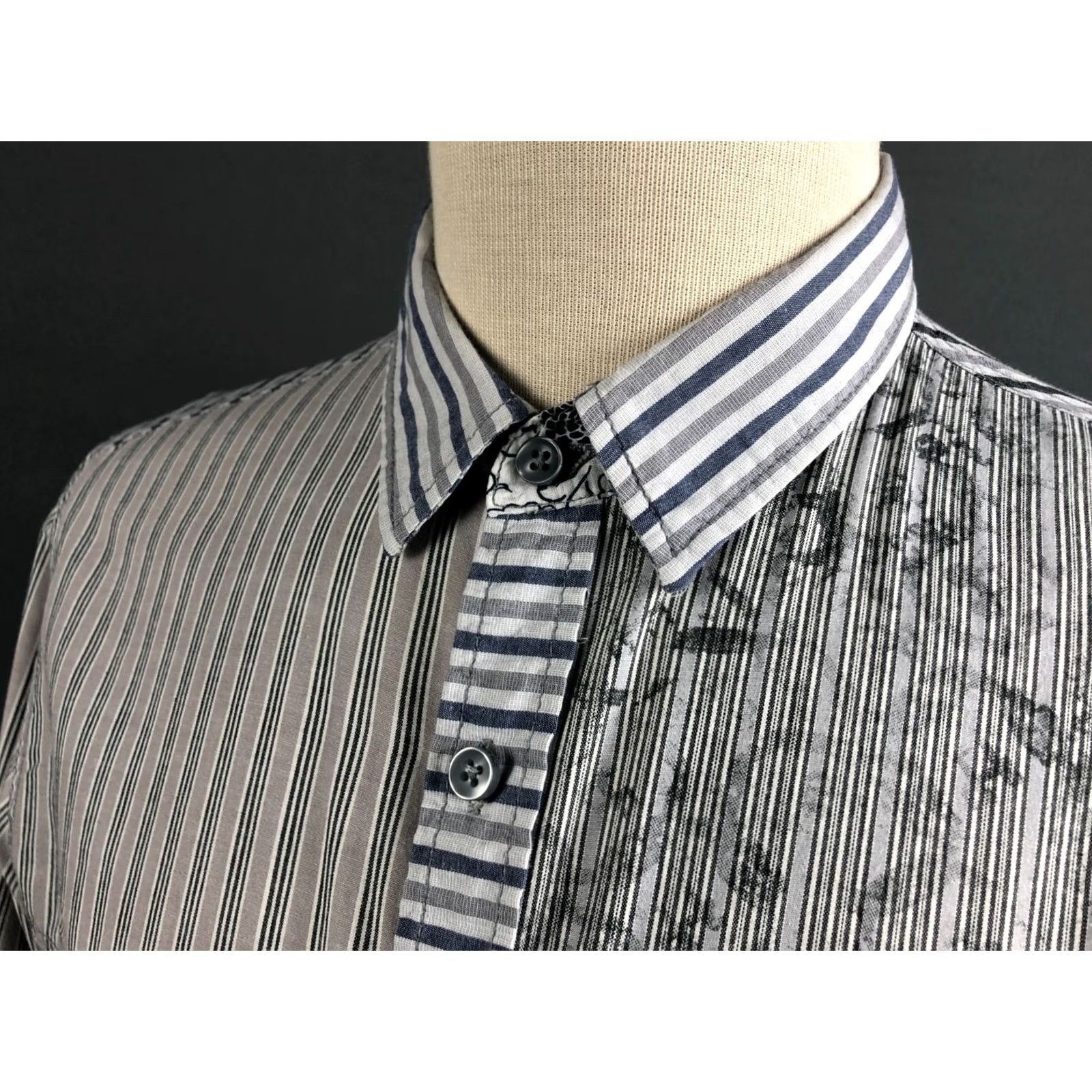 Desigual Desigual Shirt Size L Gray Cotton Striped Men's Size US L / EU 52-54 / 3 - 6 Thumbnail