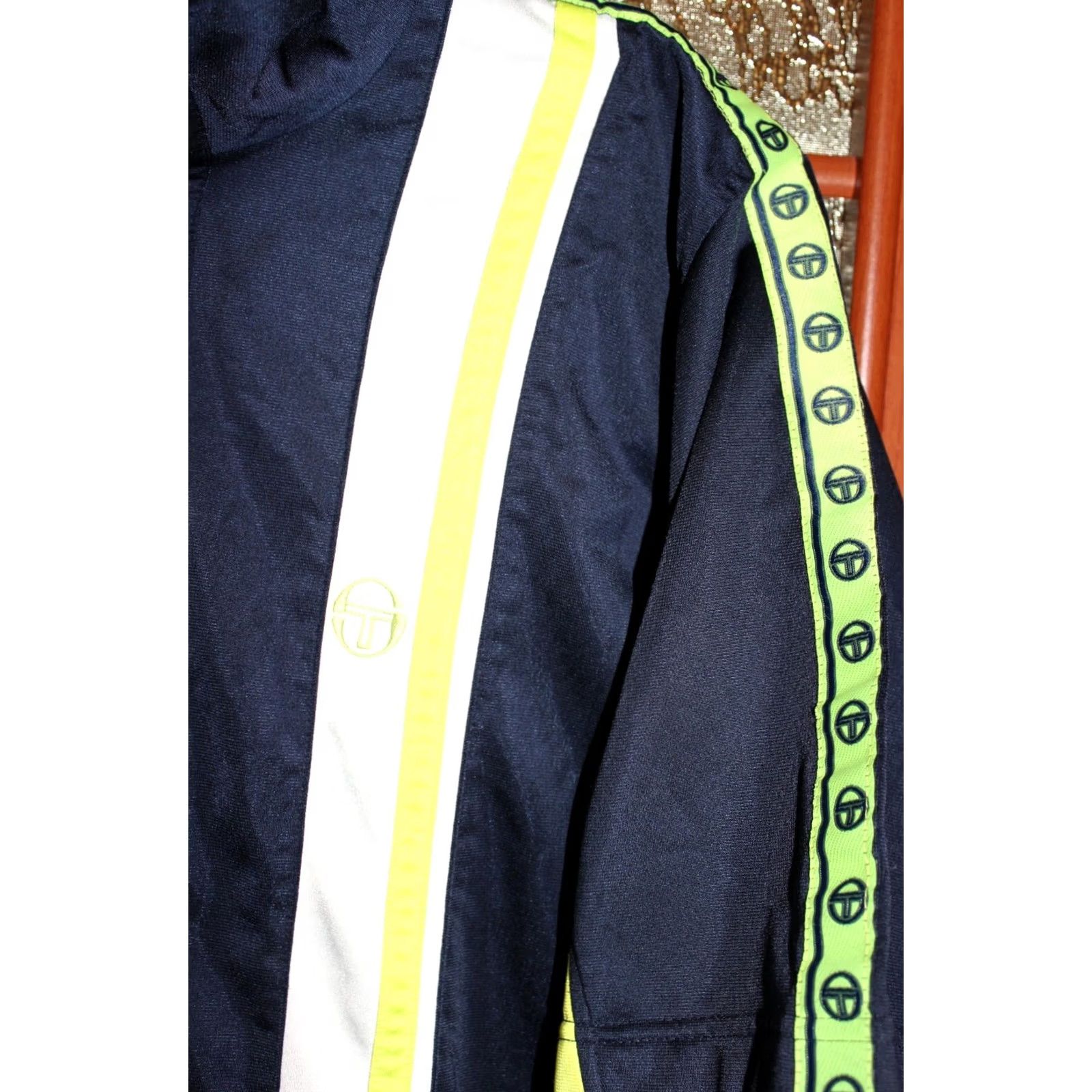 Sergio Tacchini VINTAGE Sergio Tacchini Jacket Tennis Short Sleeve Blue/Green M/L Unisex Adults Regular Zip 1990s Track Jacket Boys/Girls Mens Womens Size US M / EU 48-50 / 2 - 3 Thumbnail