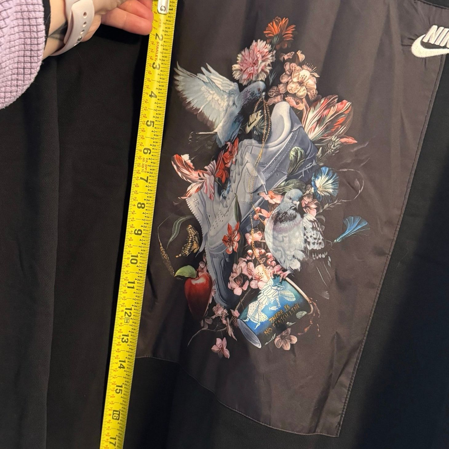 Nike •RARE• Nike Black AF1 Pigeon Graphic Crewneck Sweatshirt•XXL Size US XXL / EU 58 / 5 - 11 Thumbnail