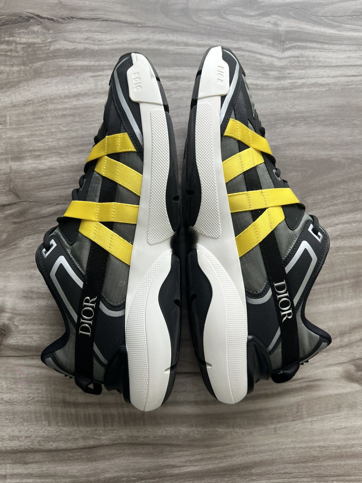 Dior DIOR B24 Runtek Sneaker Size 11 (EU 44) men’s WORN ONCE Size US 11 / EU 44 - 2 Thumbnail