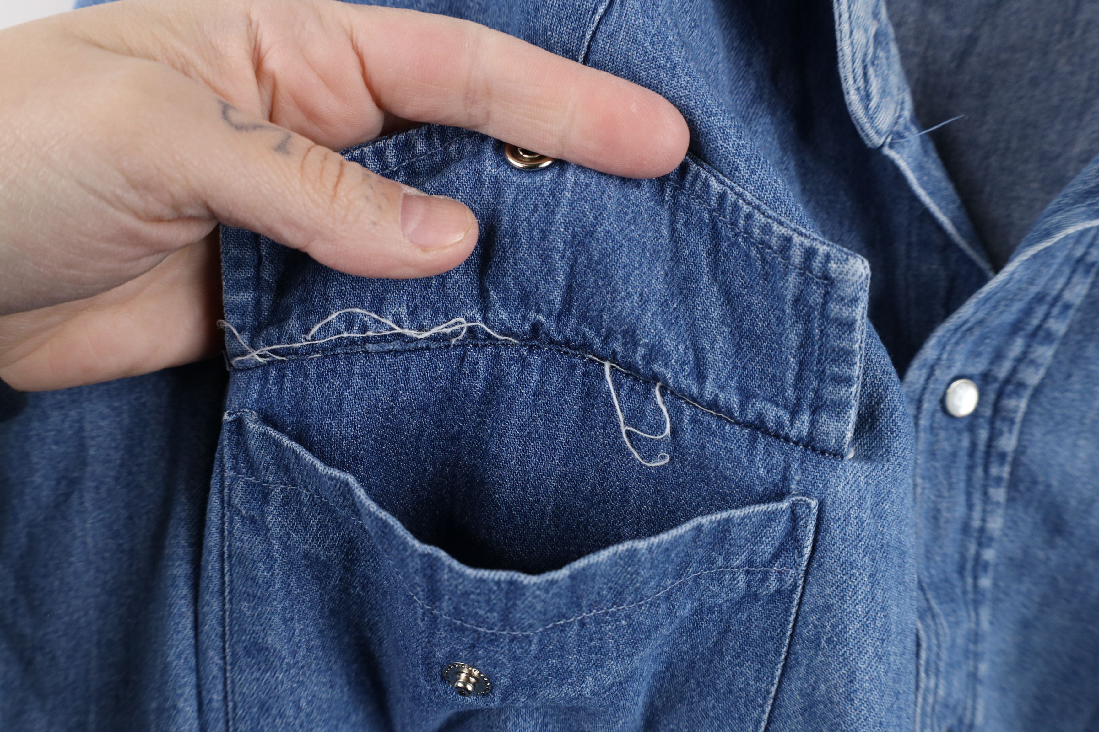 Vintage Vintage 90s Streetwear Cowboy Denim Jean Snap Button Shirt Size US XXL / EU 58 / 5 - 8 Thumbnail