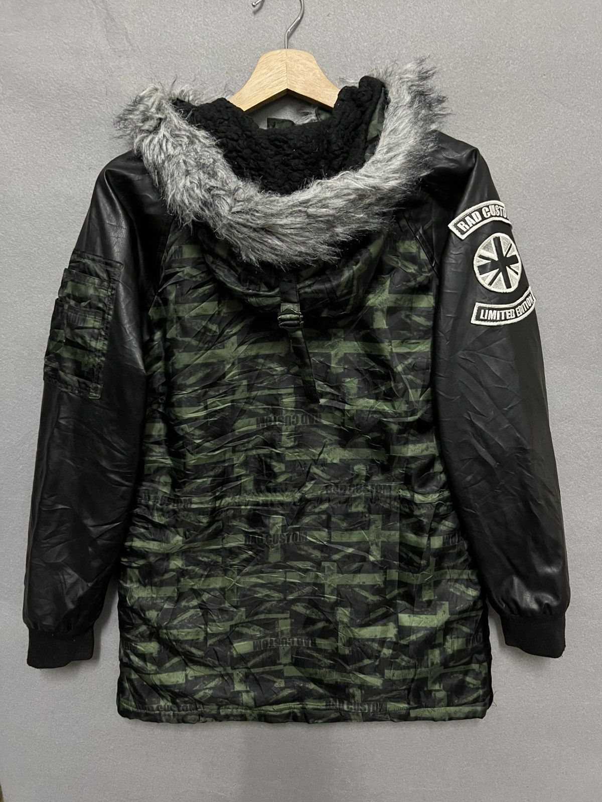 Japanese Brand Rad Custom Limited Edition Size S / US 4 / IT 40 - 2 Thumbnail