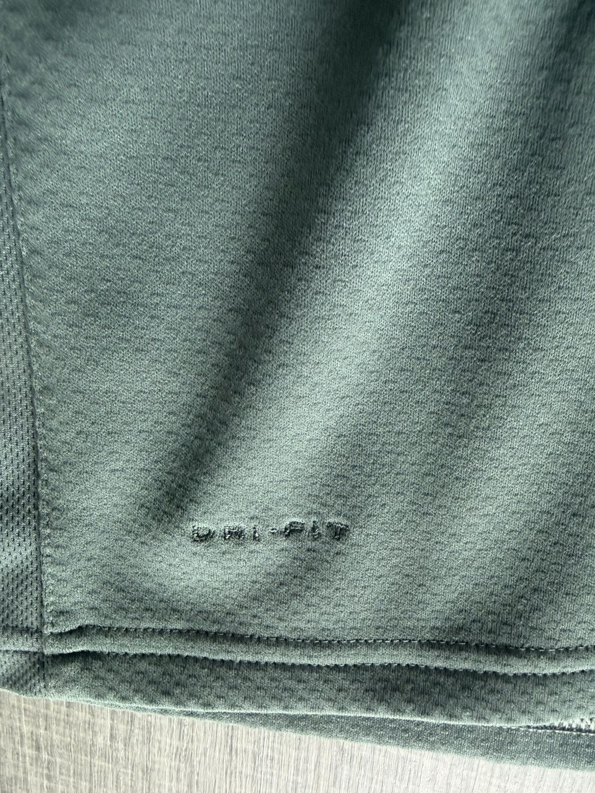 Nike ACG Nike ACG Dri Fit Shirt Size US XL / EU 56 / 4 - 4 Thumbnail
