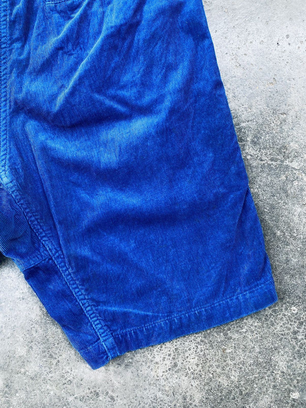 Gramicci Vintage Gramicci Blue Corduroy Short Pants Size US 29 - 18 Thumbnail