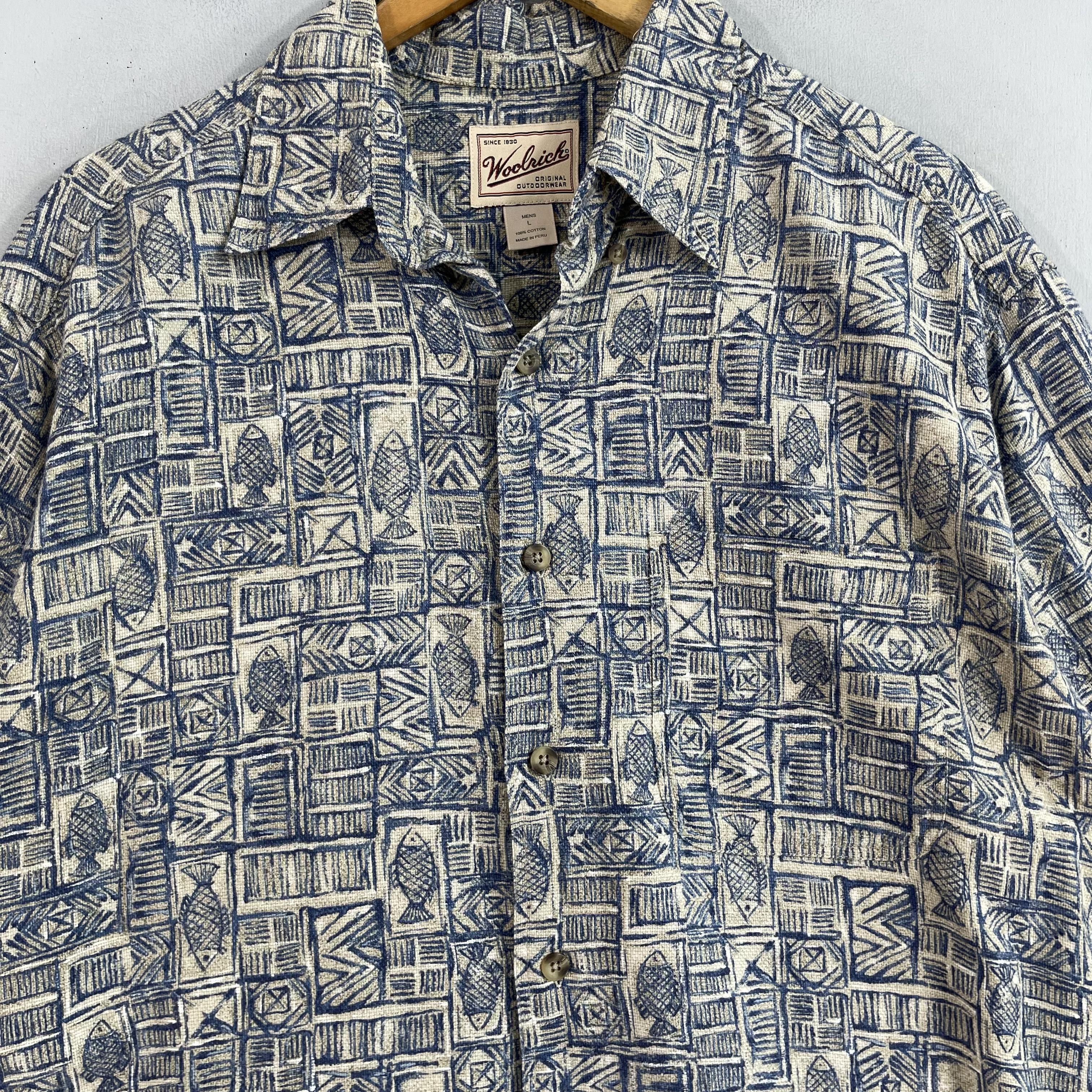 Vintage × Woolrich Woolen Mills Vintage WOOLRICH Hawaii Tribal Fish Motive Shirt Button Up Size US L / EU 52-54 / 3 - 2 Thumbnail