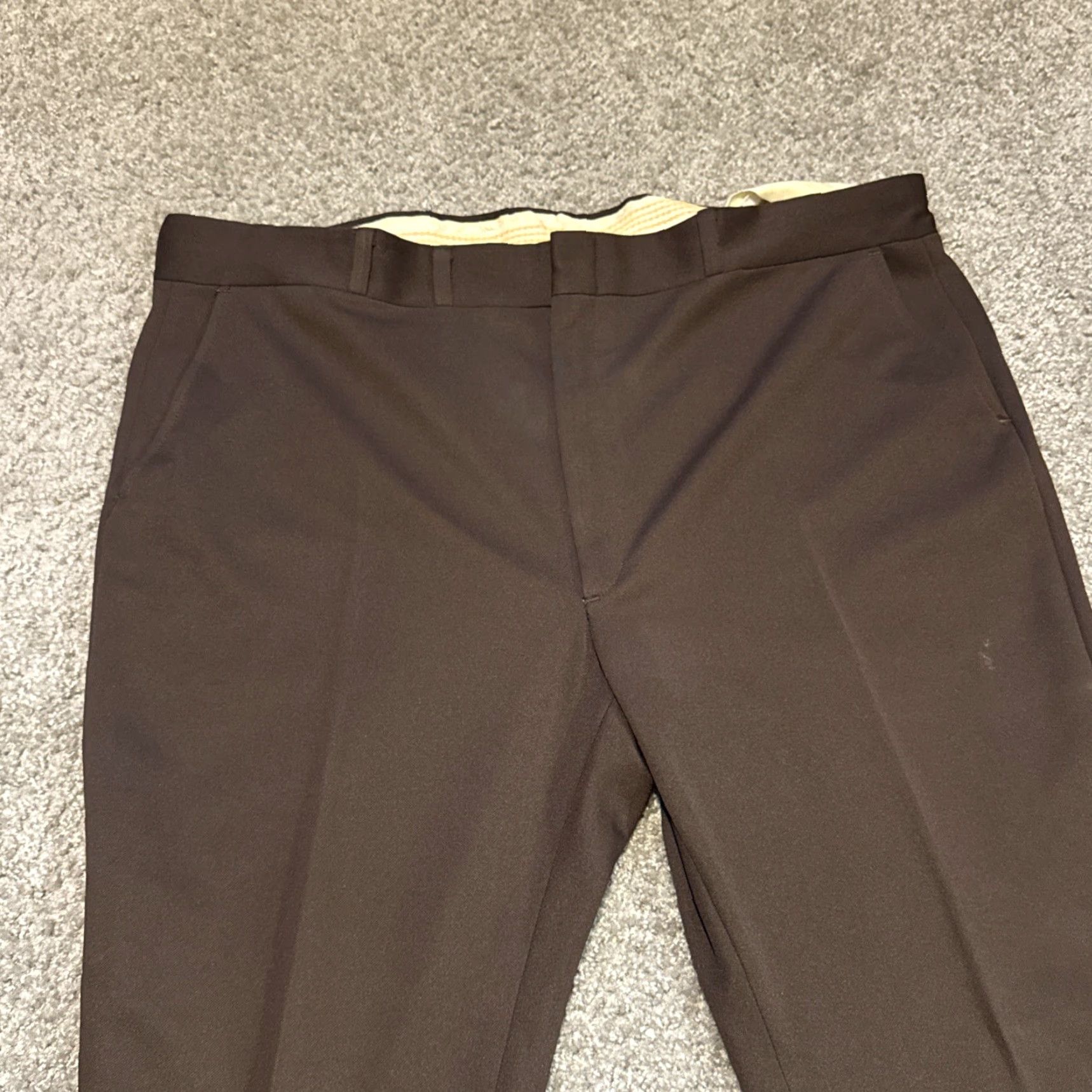 Haggar VINTAGE Haggar Relaxables Pants Mens Brown Gray Plaid Straight 70s Dress Pants Flat Front 30in Inseam Pockets Front Pockets Relaxed Regular Size 44 Size US 44 / EU 60 - 3 Thumbnail