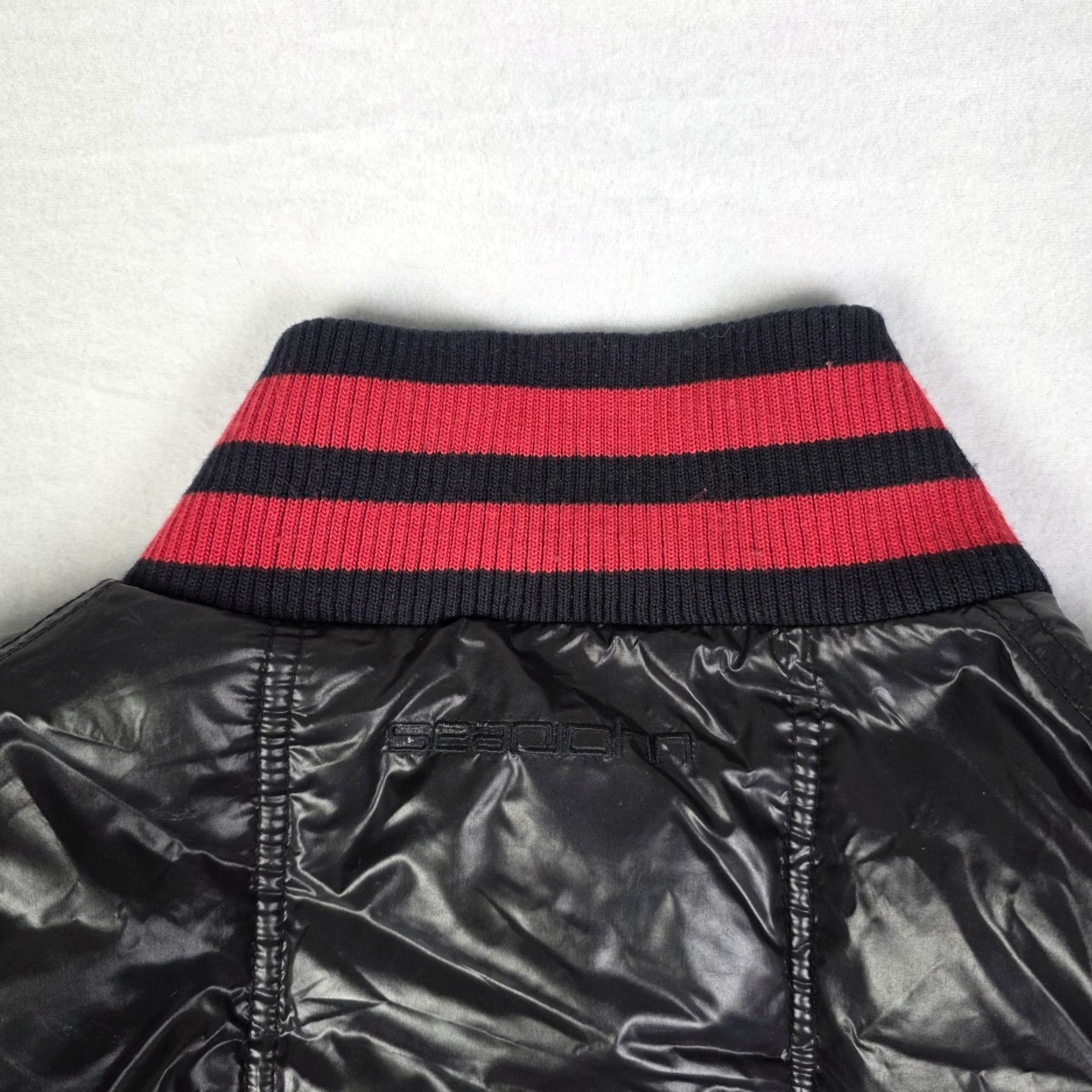Sean John VINTAGE Sean John Puffer Jacket Mens 2XL Black Red Shiny Hip Hop Streetwear Size US XXL / EU 58 / 5 - 7 Thumbnail