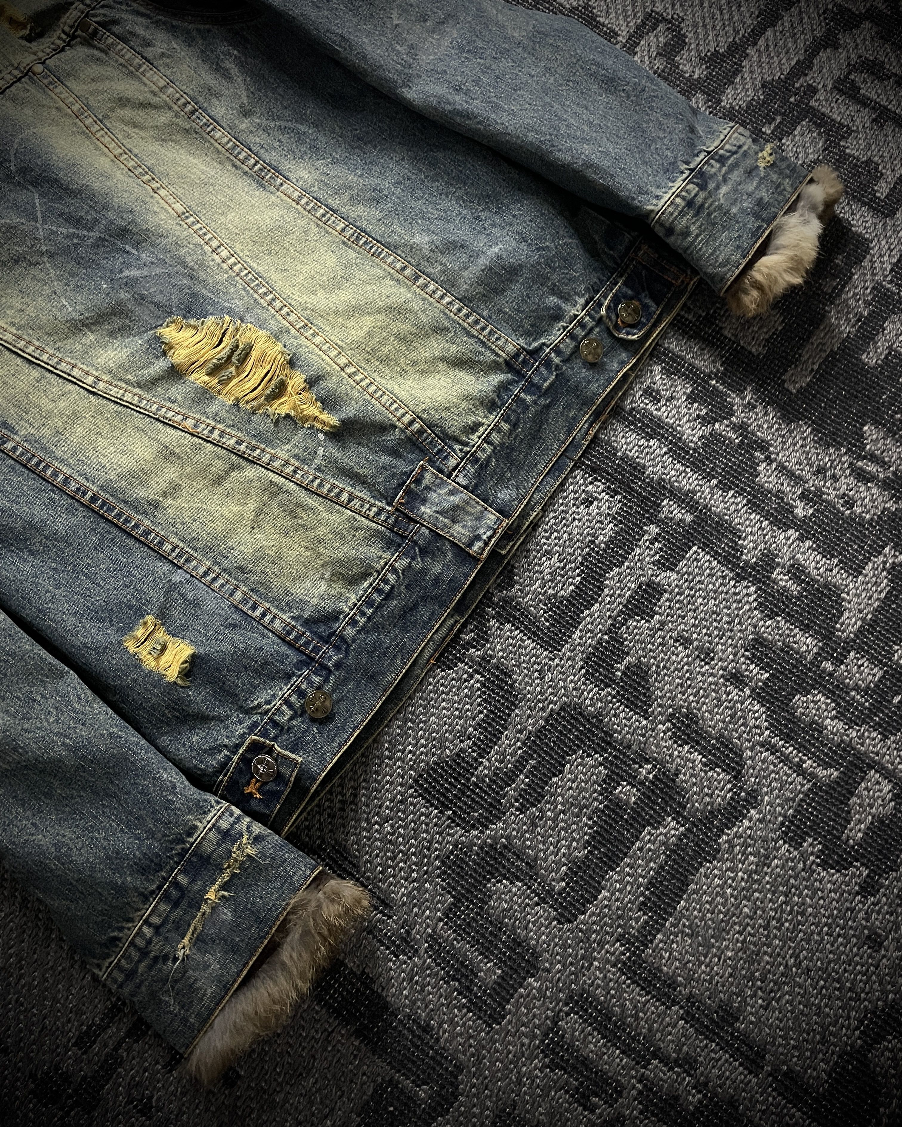 In The Attic In The Attic Raccoon Fur Distressed Jeans Jacket Size US S / EU 44-46 / 1 - 10 Thumbnail