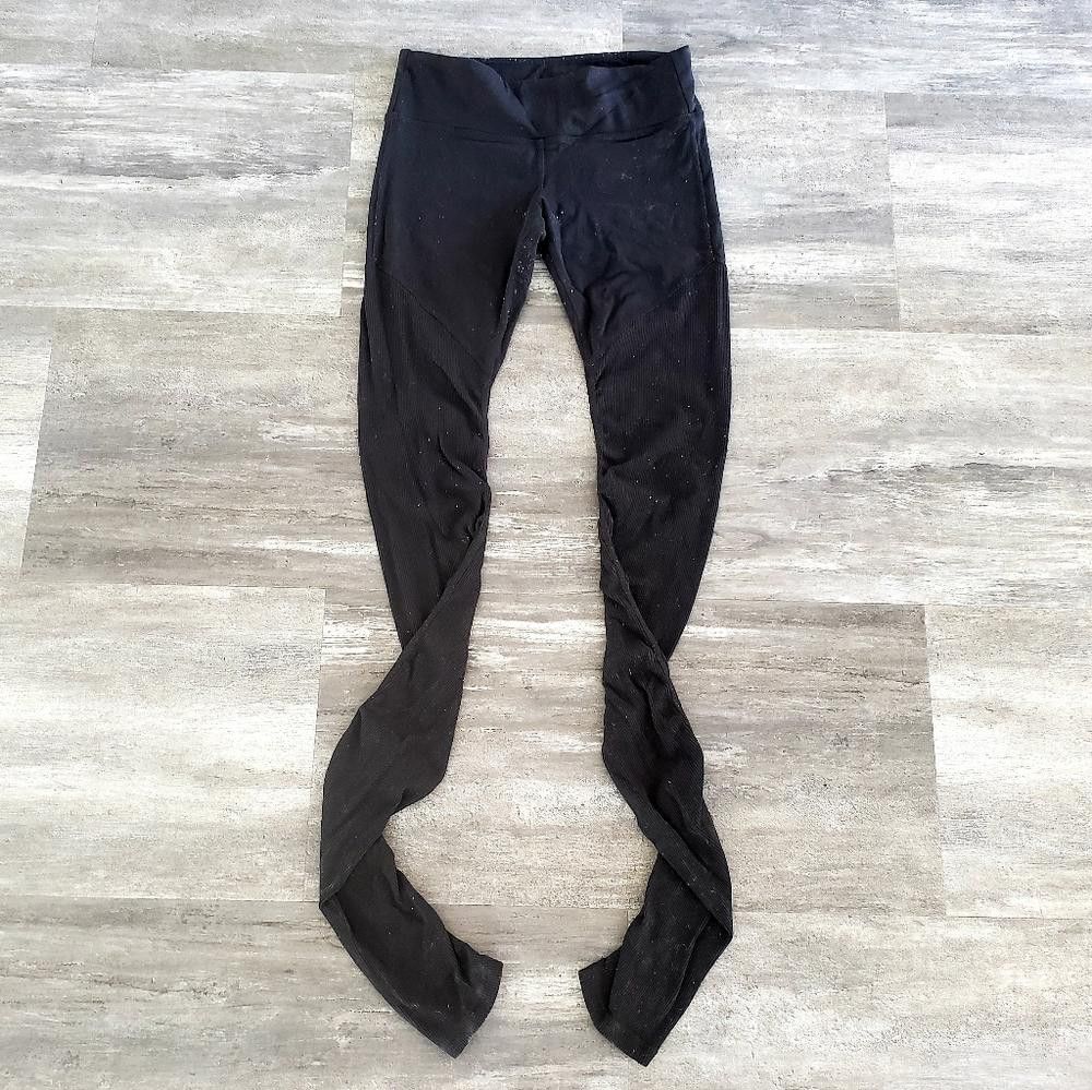 Alo Black ALO Yoga Goddess ll Legging Size 32" / US 10 / IT 46 - 1 Thumbnail