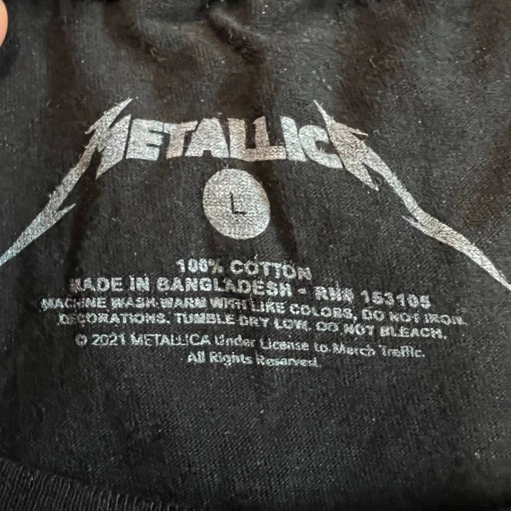 Vintage METALLICA Shirt Mens L Black Ride the Lightning Graphic Front & Shoulders Hit T-Shirt Band Rock 1980s Mens L Black Size US L / EU 52-54 / 3 - 5 Thumbnail