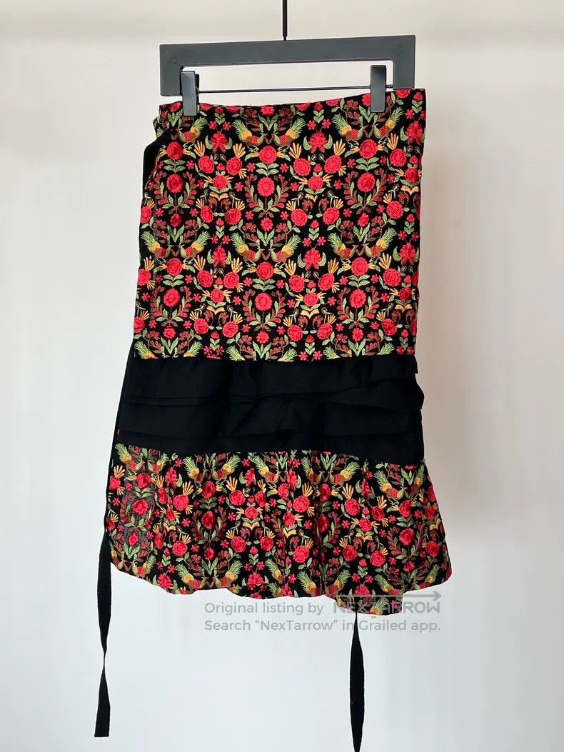 Comme des Garcons Comme des Garcons size S Embroidered Pleated Skirt Size 23" - 3 Thumbnail