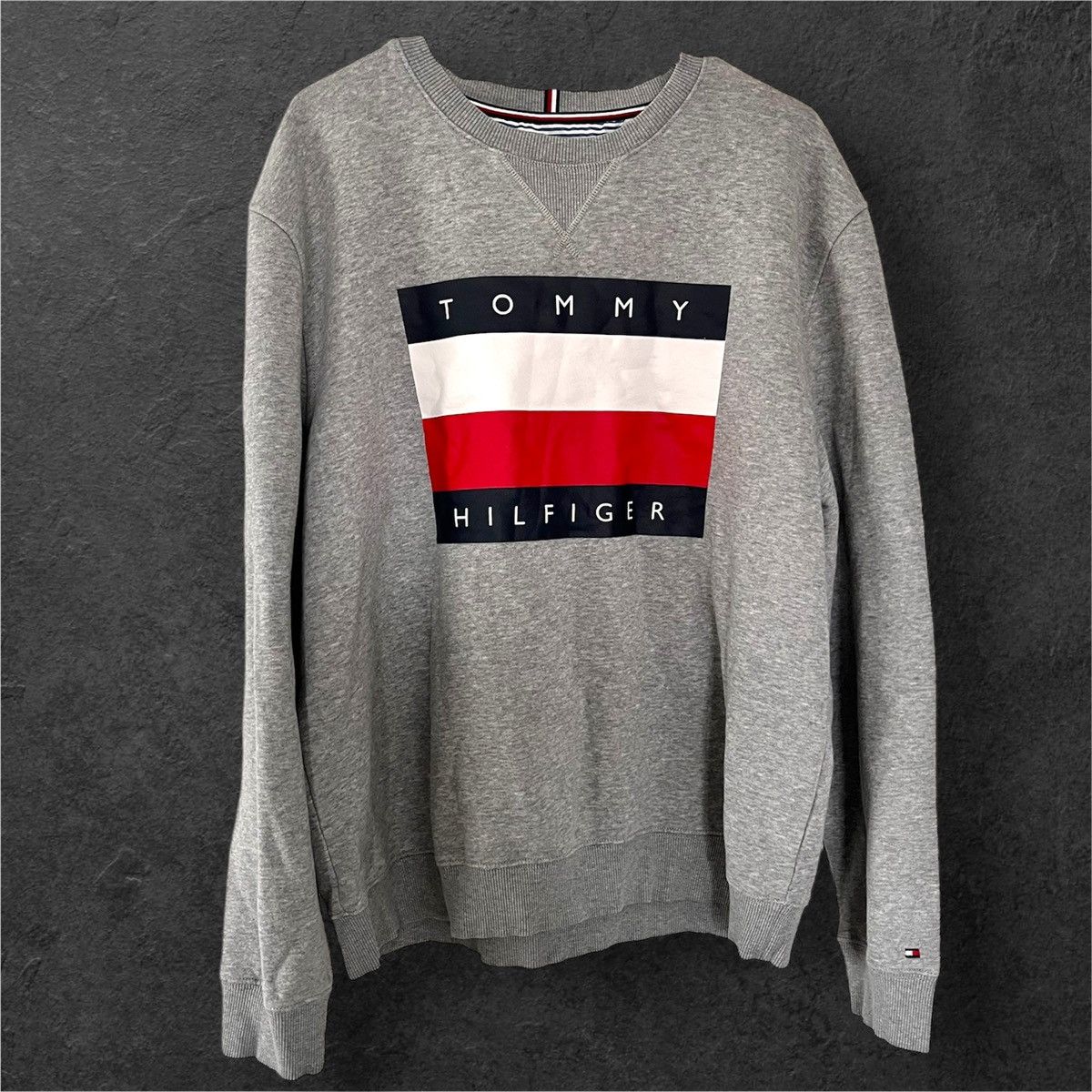 Tommy Hilfiger Grey Tommy Hilfiger sweatshirt Size US XL / EU 56 / 4 - 1 Thumbnail