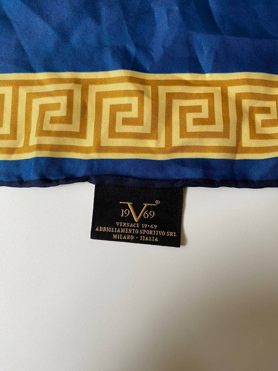 Versace Vintage Versace 1969 Scarf Milano edition Size ONE SIZE - 5 Thumbnail
