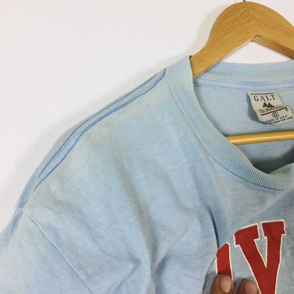 Vintage Vintage LOYOLA LMU LIONS MARY MOUNT Team Size US M / EU 48-50 / 2 - 9 Thumbnail