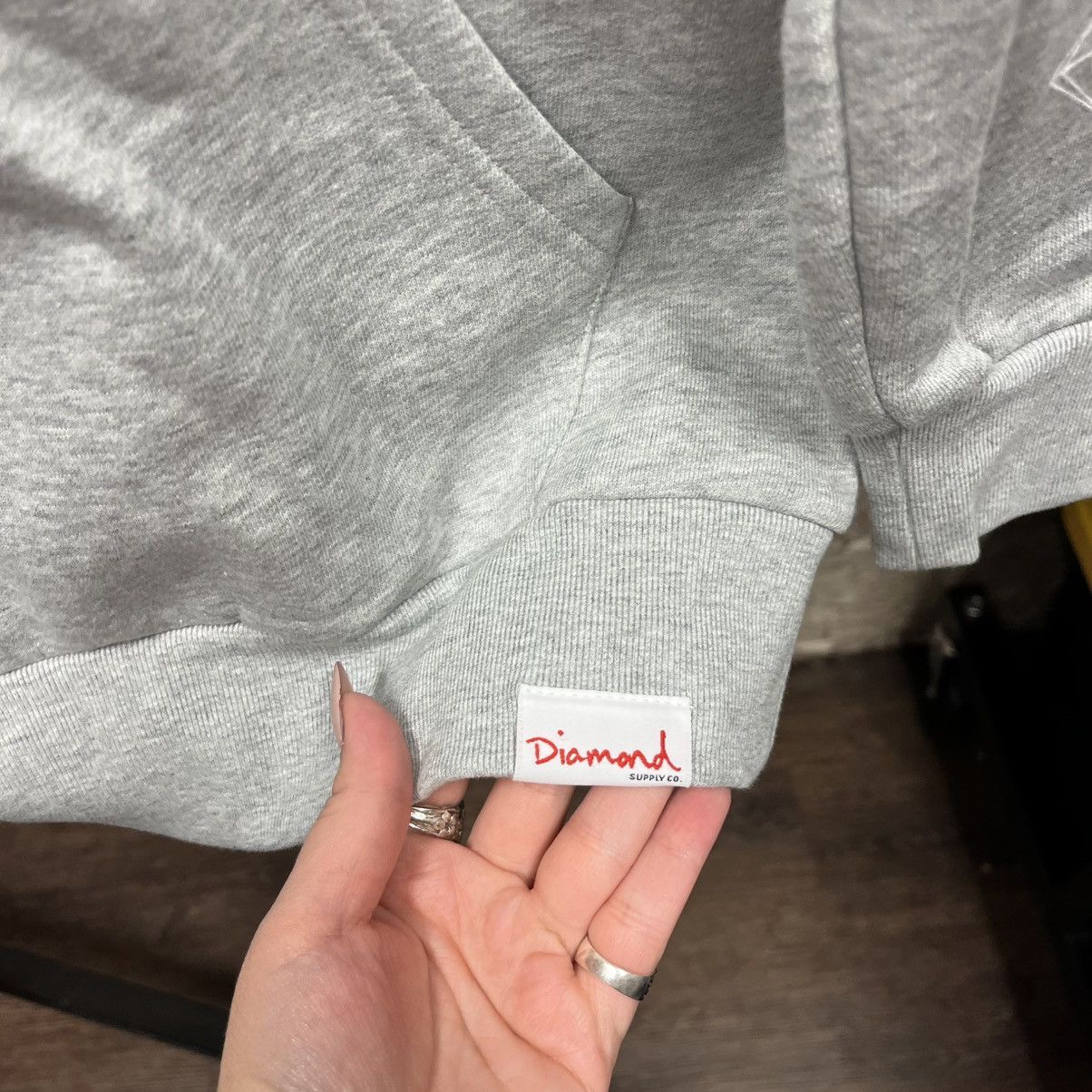 Diamond Supply Co. Diamond Skateboards Gray White Logo Pullover Fleece Hoodie Size US L / EU 52-54 / 3 - 6 Thumbnail