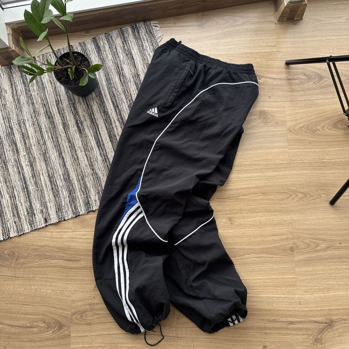 Adidas × Streetwear × Vintage Adidas Vintage Nylon track