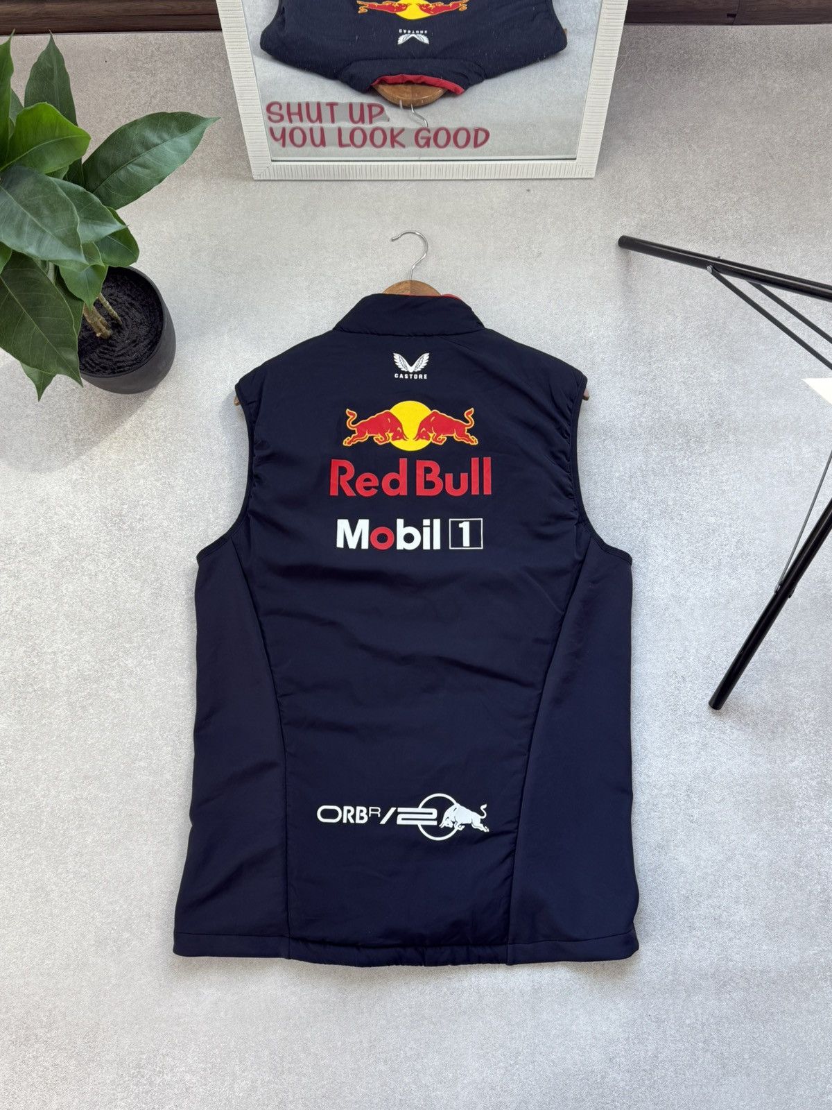 Honda RED BULL RACING CASTORE FORMULA 1 VEST SLEEVELESS HONDA Size US M / EU 48-50 / 2 - 7 Thumbnail