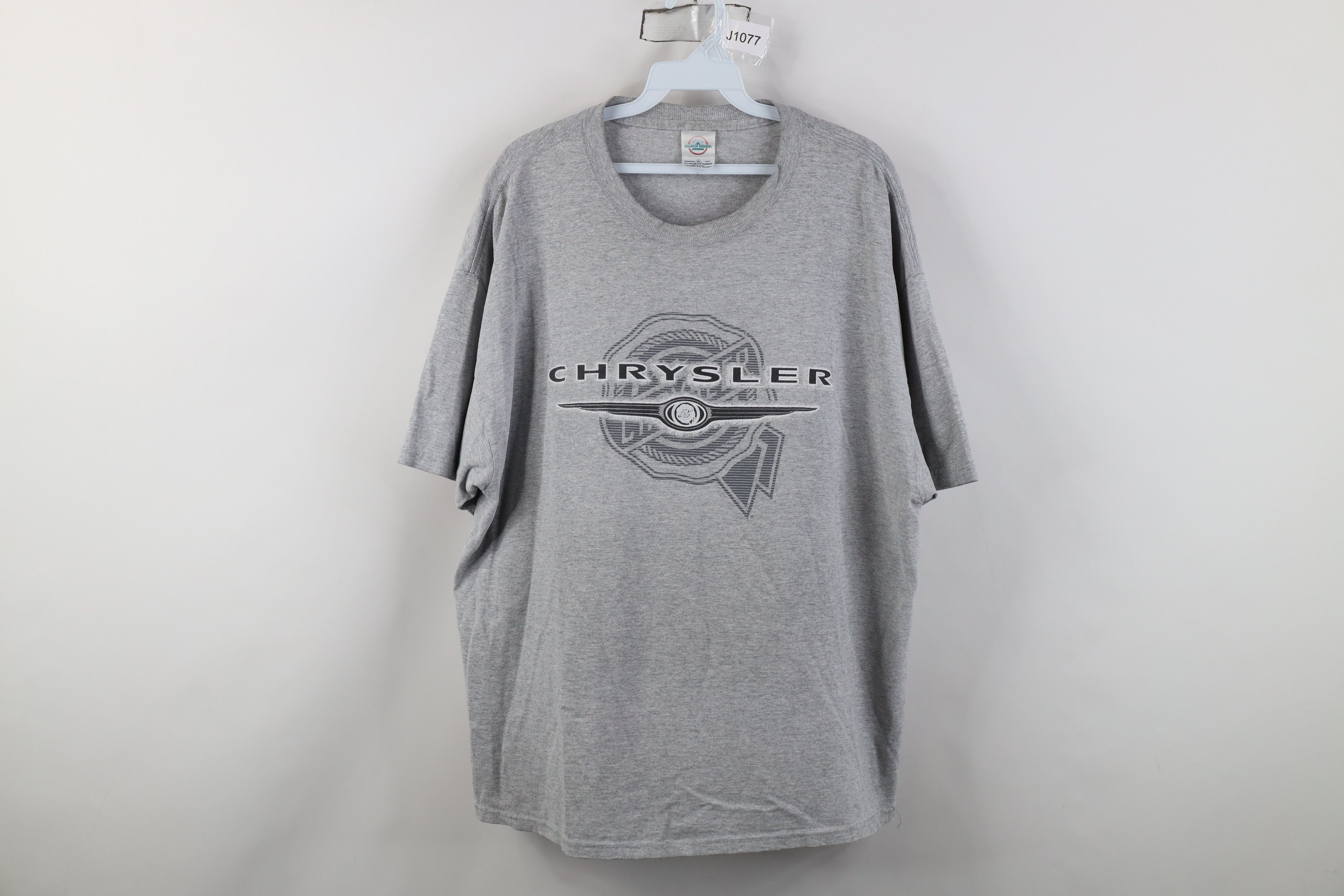 Vintage Vintage Y2K 2004 Daimler Chrysler Motors Car T-Shirt Gray Size US XL / EU 56 / 4 - 1 Thumbnail