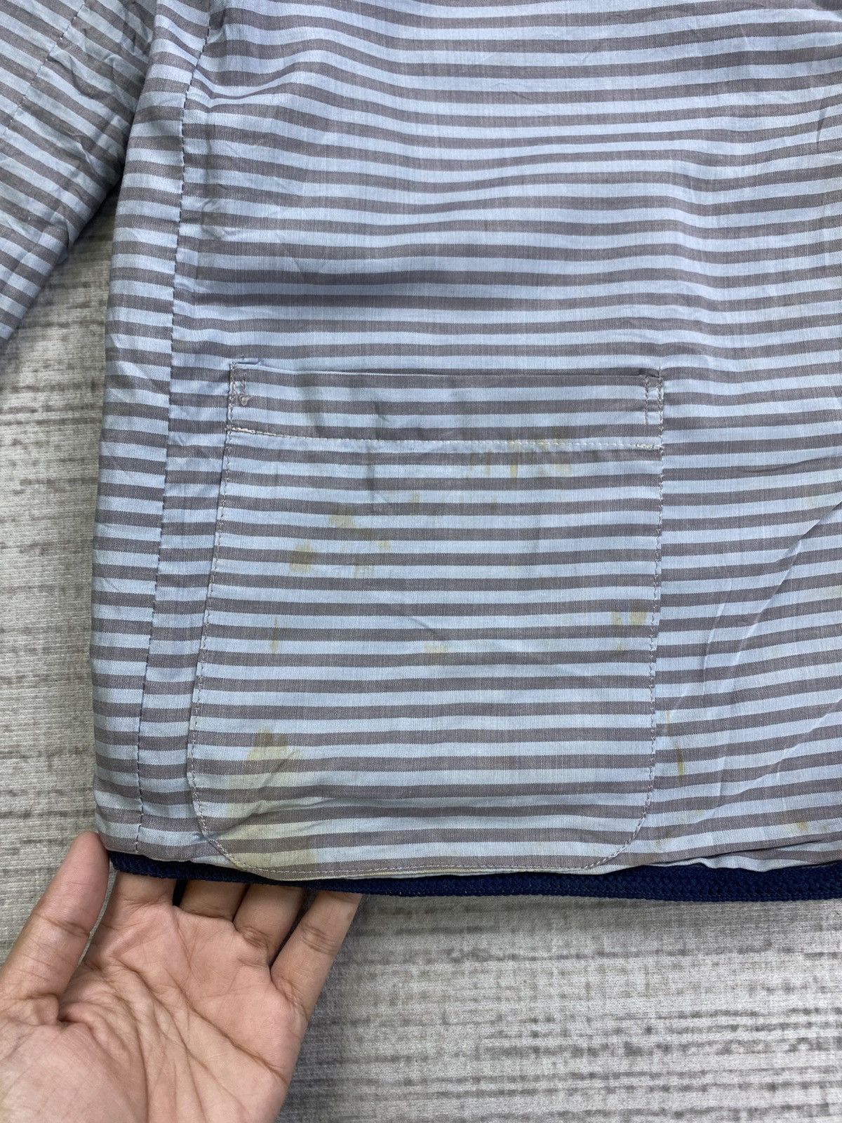 Valentino × Vintage Vintage Valentino Italy Reversible Striped Jacket Size US S / EU 44-46 / 1 - 12 Thumbnail