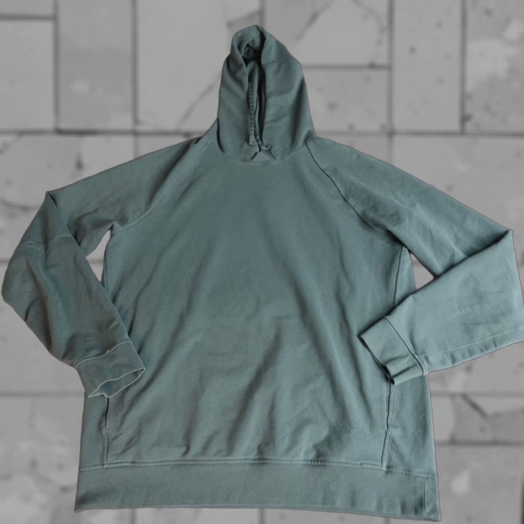 Lululemon Lululemon Mens Shirt Large Green Hoodie City Sweat Pullover LM3AUPS Long Sleeve Pullover Activewear Athletic Fit Green Logo Size US L / EU 52-54 / 3 - 1 Thumbnail