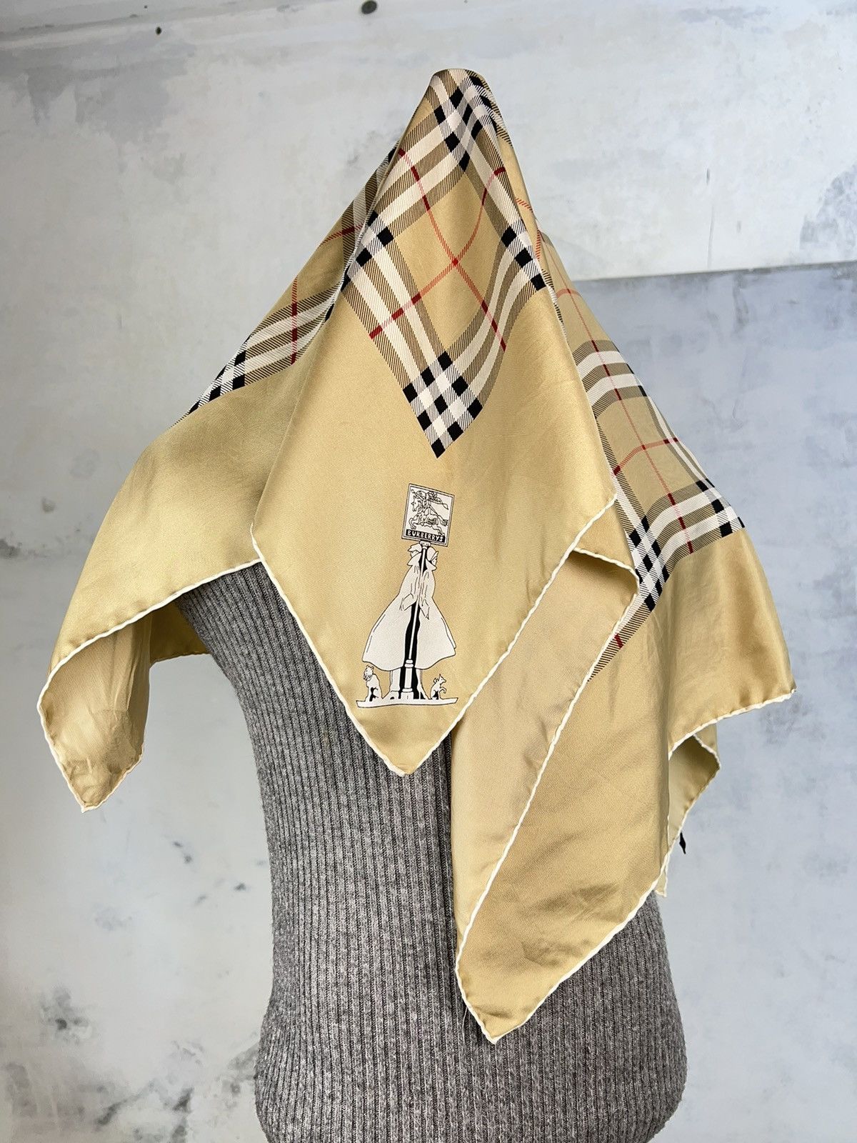 Burberry Vintage Burberry Nova Check Shawl Scarf Size ONE SIZE - 1 Thumbnail