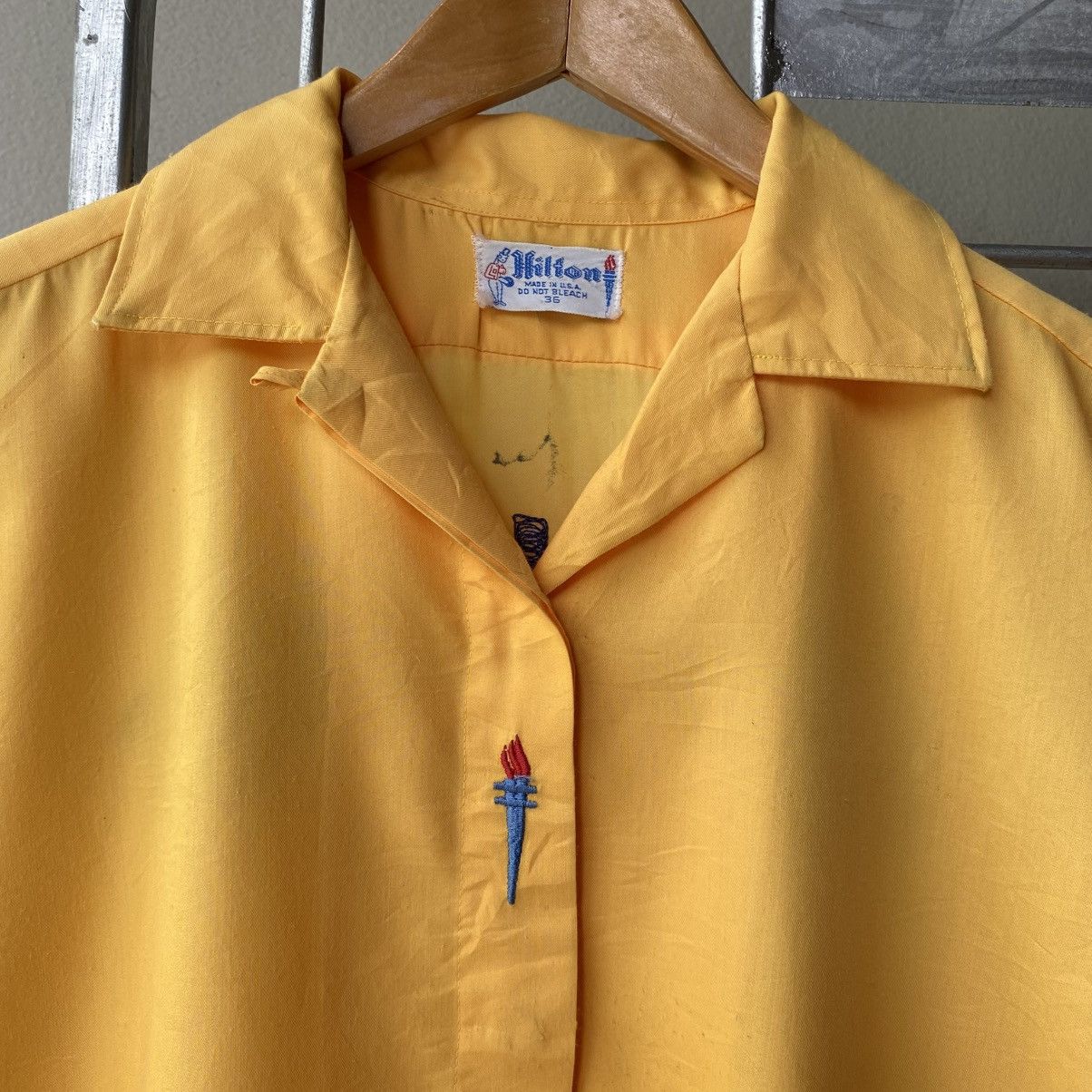 Other Hilton Yellow Short-Sleeve Bowling Shirt Size XS / US 0-2 / IT 36-38 - 5 Thumbnail