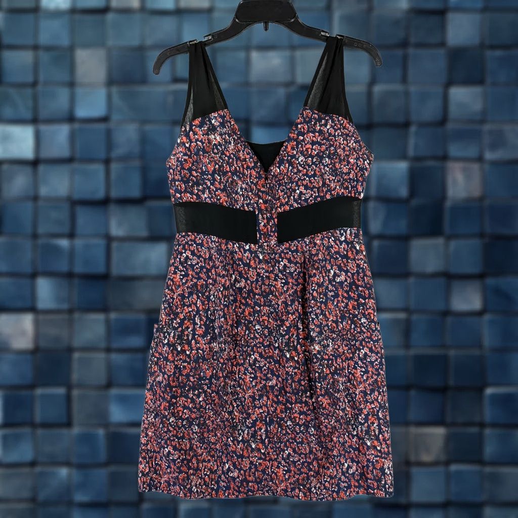 BCBGeneration BCBGeneration Women's 8 Sleeveless Floral Short V-Neck Dress Dress Floral Multicolor Silk Polyester A-Line Casual Summer Spring Fall Winter Womens Size 30" / US 8 / IT 44 - 1 Thumbnail