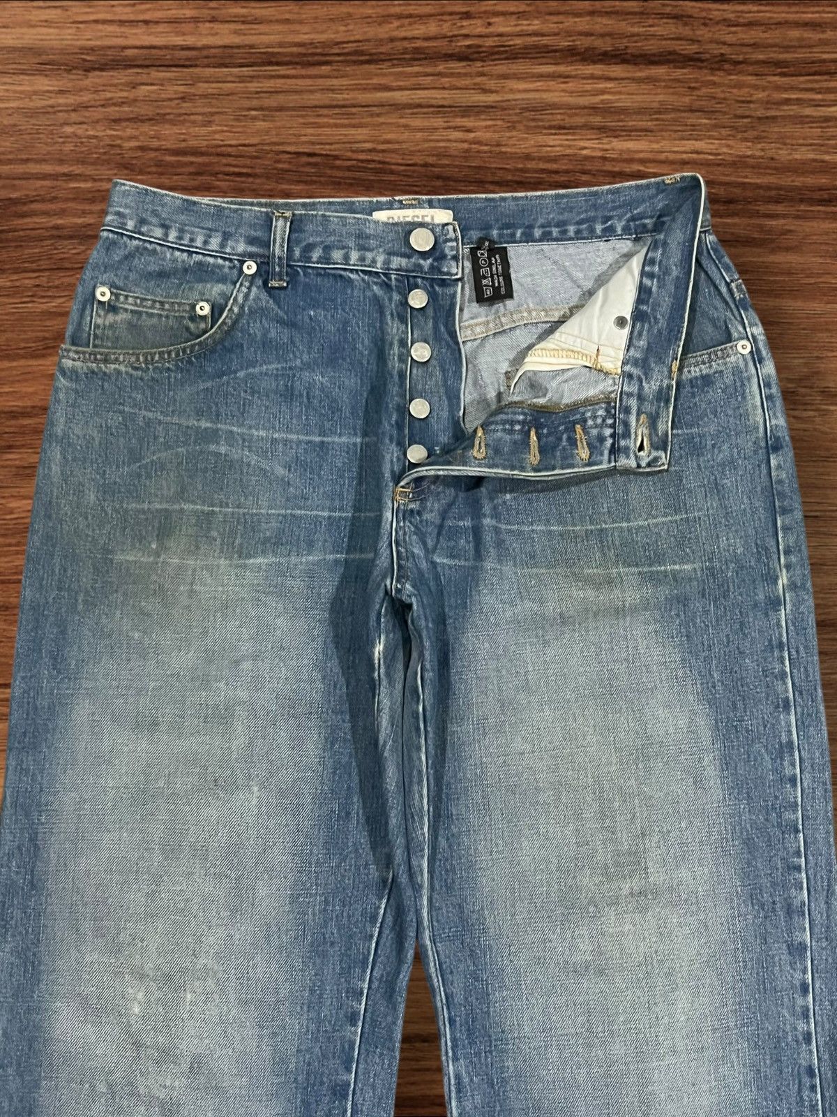 Diesel × Vintage ⚡️Flare⚡️Vintage Diesel “D” Button Fly Blue Washed Jeans Size US 32 / EU 48 - 5 Thumbnail