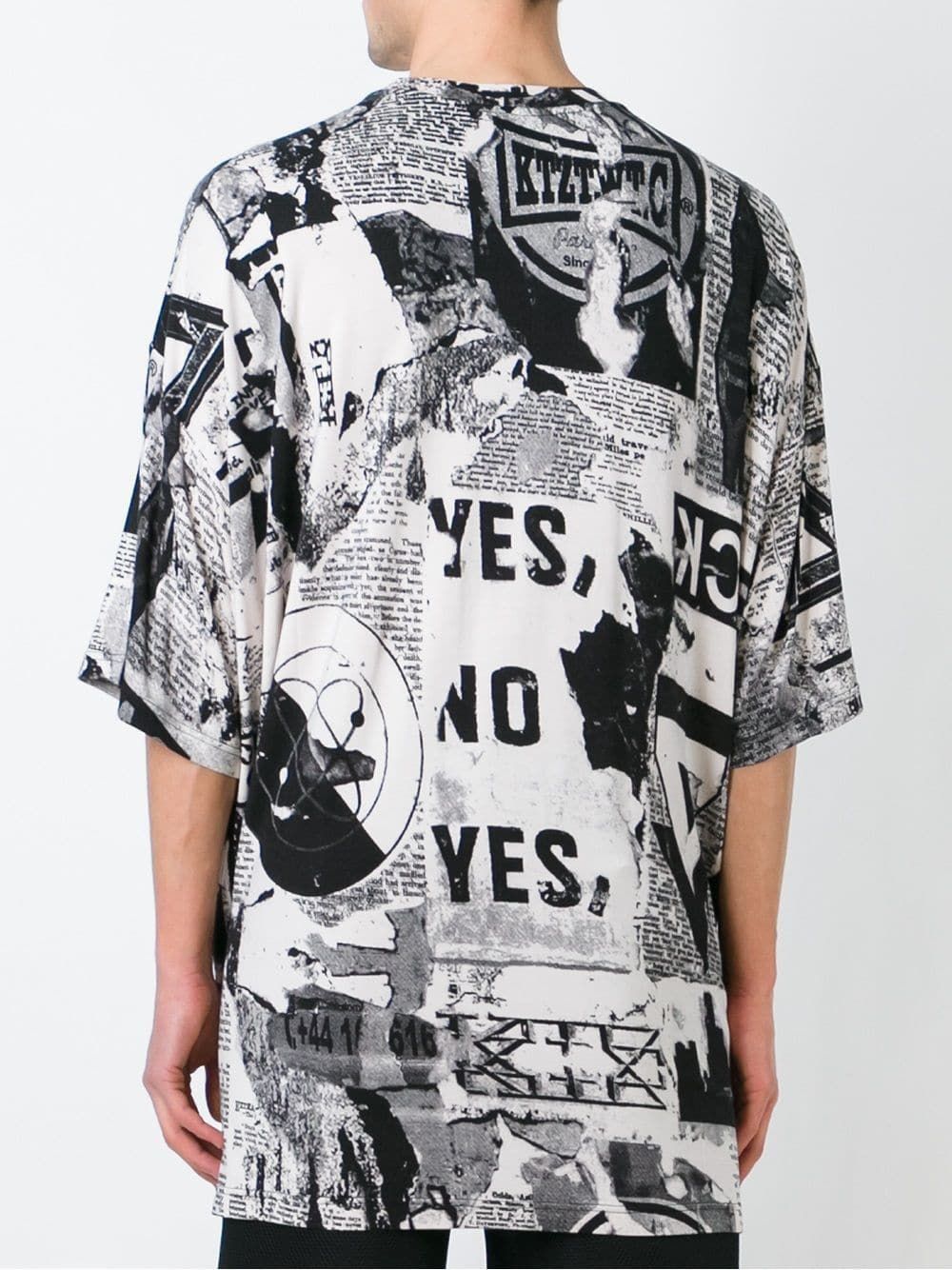 KTZ ☀️KTZ NEWSPAPER OVERSIZED T SHIRTS Size US XS / EU 42 / 0 - 1 Thumbnail