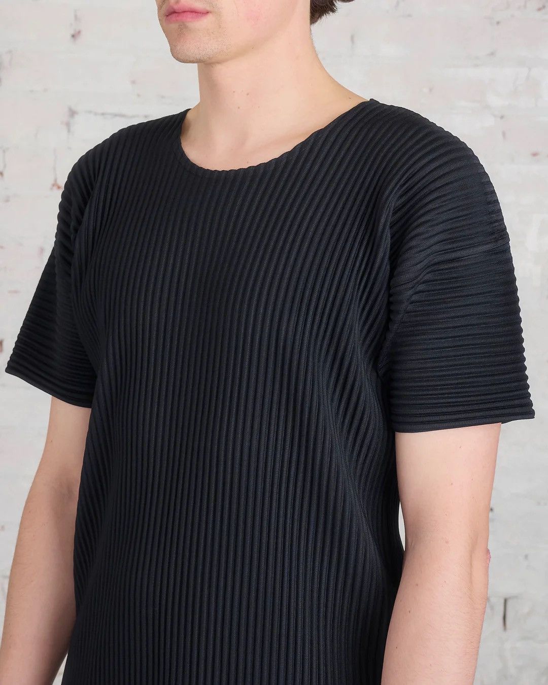 Homme Plisse Issey Miyake Classic Short-sleeved Navy Shirt Size US S / EU 44-46 / 1 - 9 Thumbnail