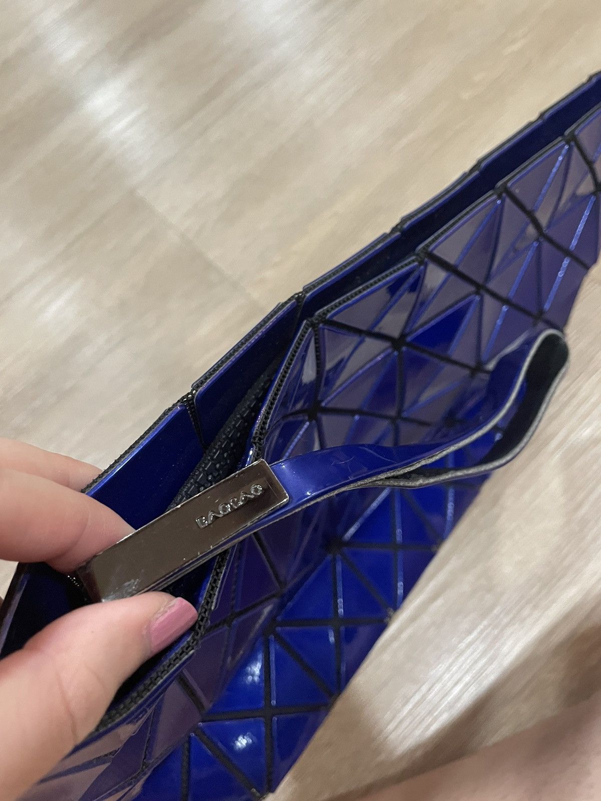 Issey Miyake × Issey Miyake Bao Bao issey miyake prism blue baobao clutch Size ONE SIZE - 4 Thumbnail