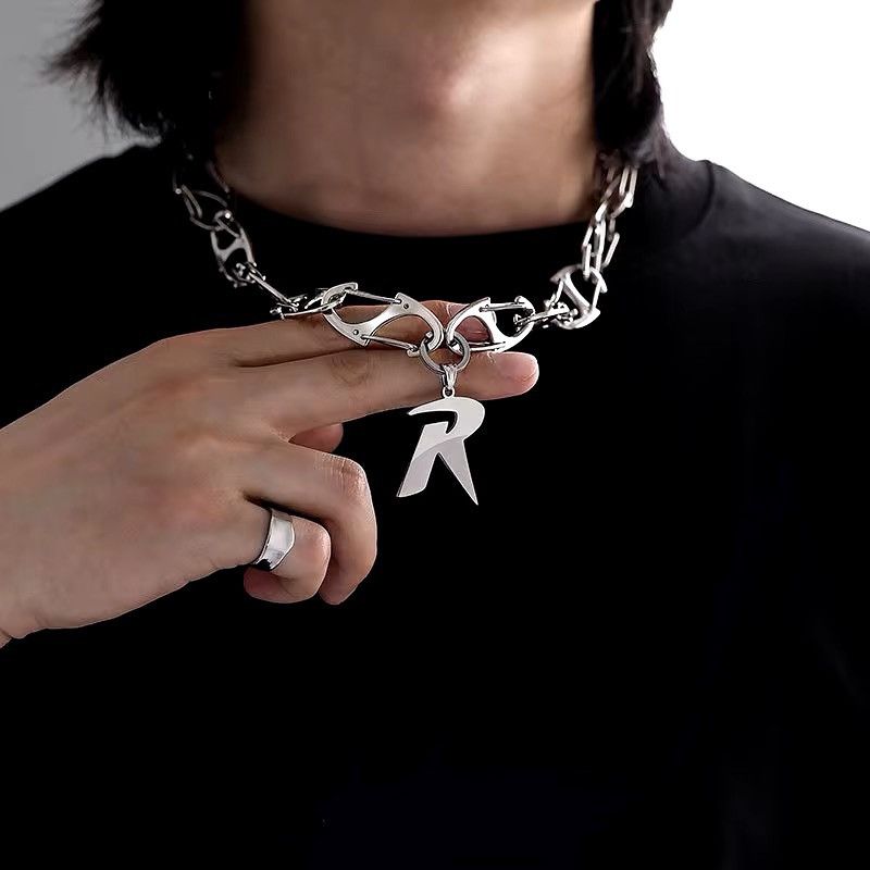 Designer Punk Hip Hop Letter R Chocker Necklace Size ONE SIZE - 3 Thumbnail