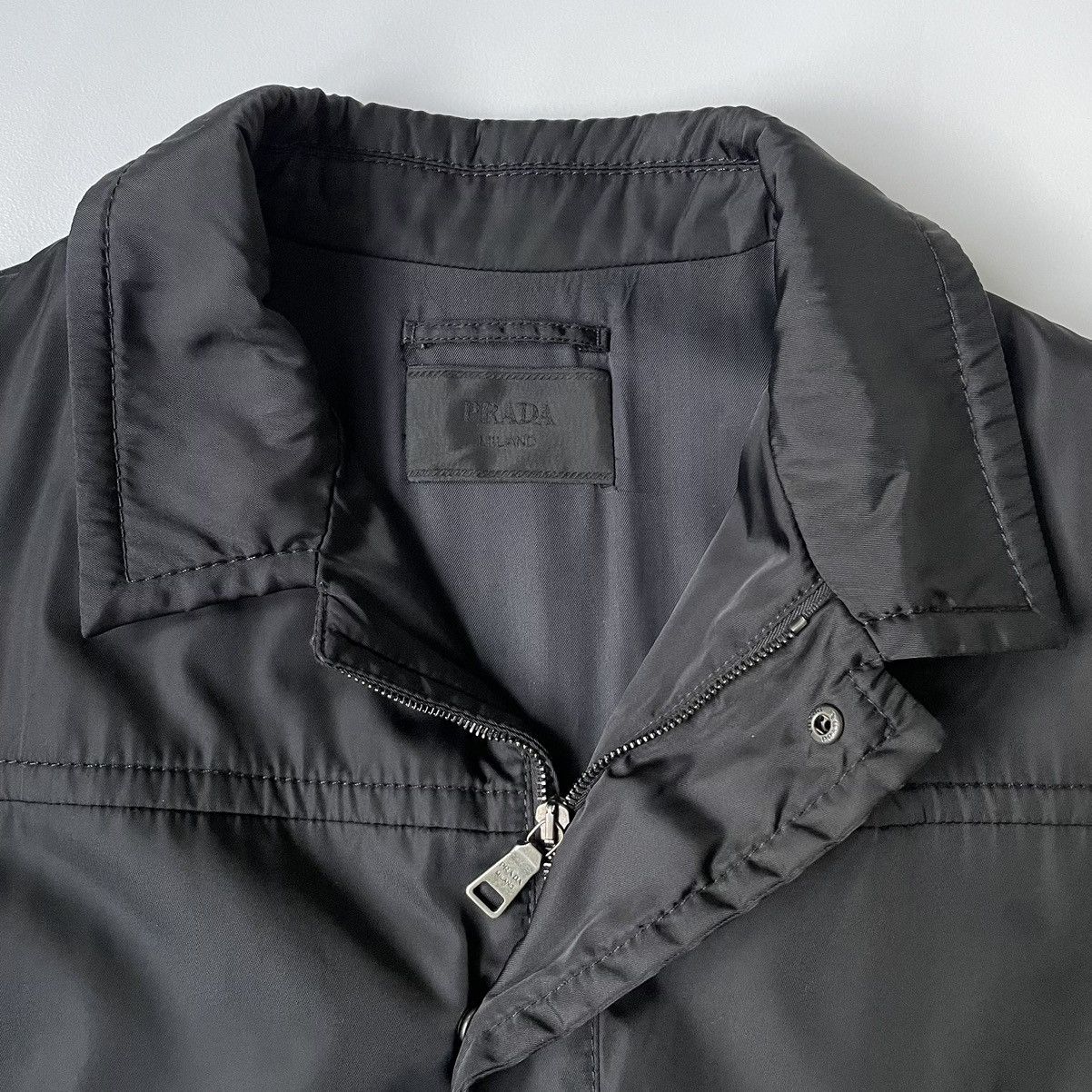 Prada A/W 11 Black Nylon Mac Zip Overcoat Size US L / EU 52-54 / 3 - 3 Thumbnail