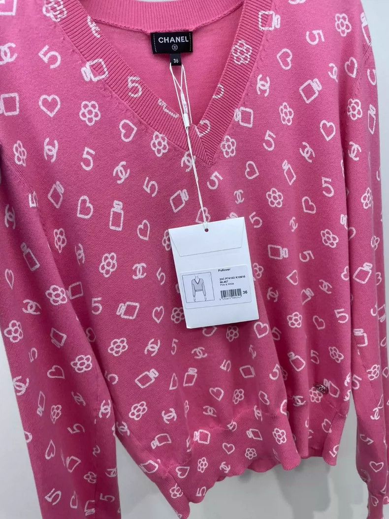 Chanel Chanel 23C printed knitted sweater 2504-Nextarrow Size XS / US 0-2 / IT 36-38 - 5 Thumbnail