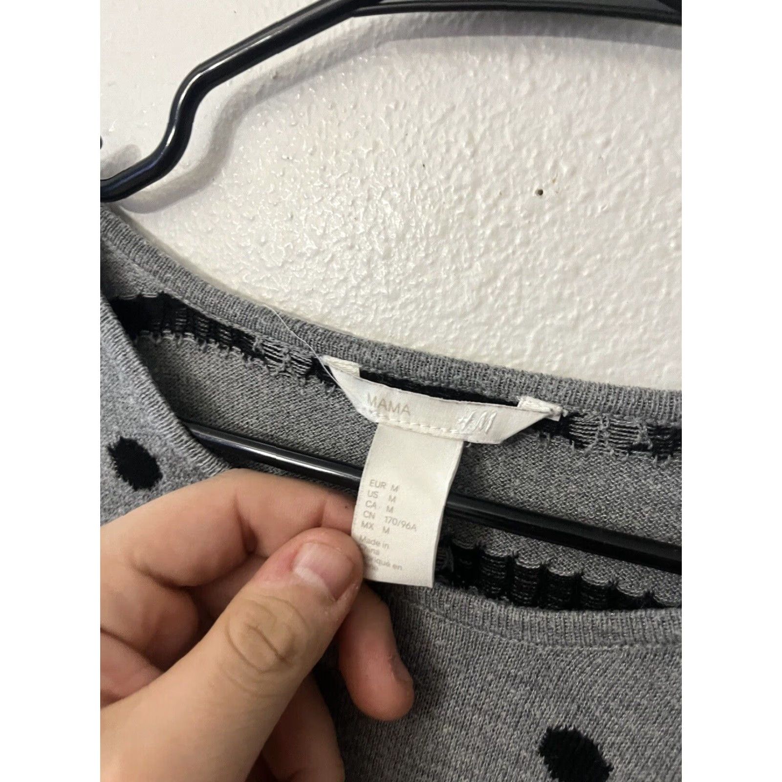 H&M H&M Hoodie Adult Women Medium Gray Polka Dot Sweatshirt Size M / US 6-8 / IT 42-44 - 2 Thumbnail
