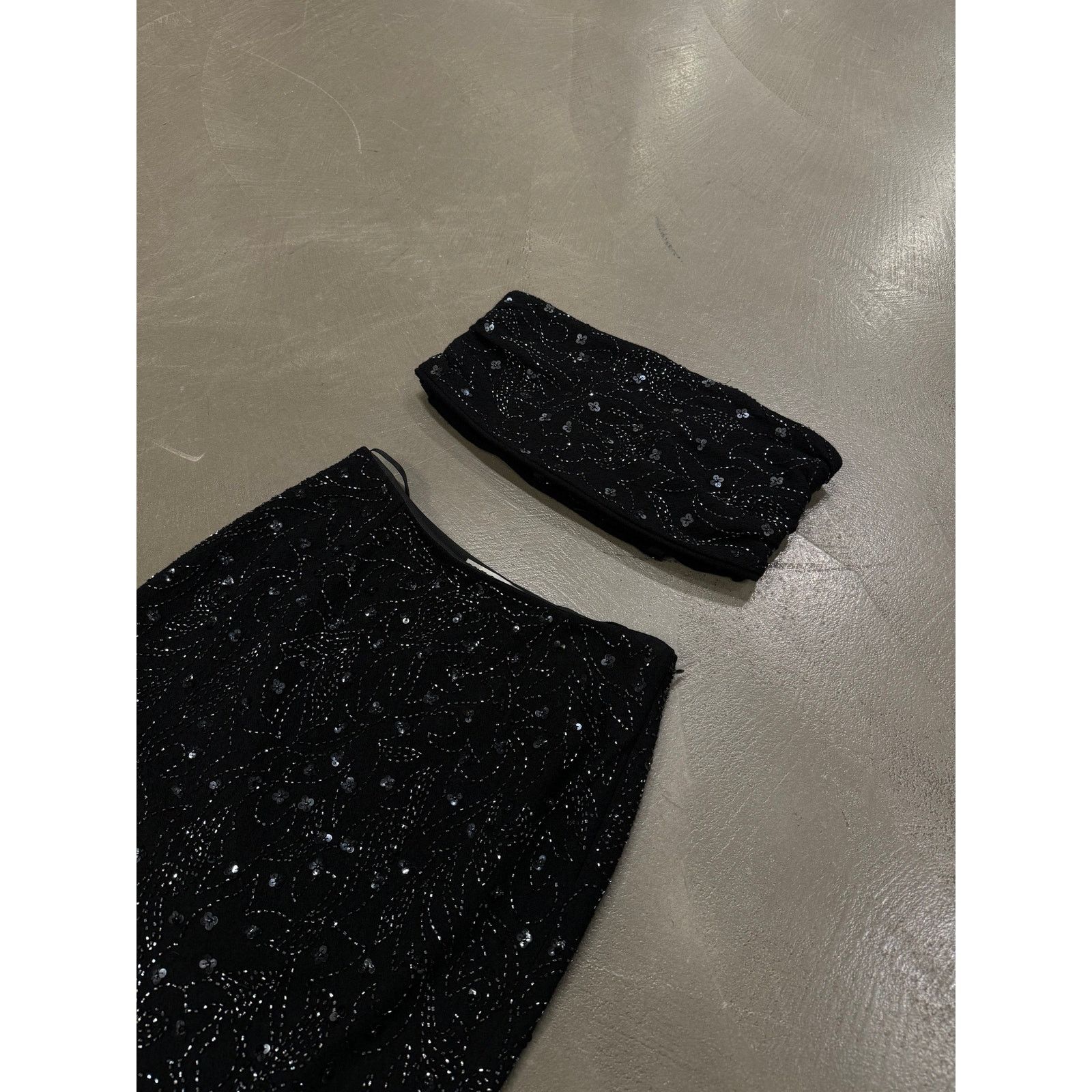 Dolce & Gabbana S/S 1999 Dolce & Gabbana paillettes beaded skirt set Size 27" / US 4 / IT 40 - 5 Thumbnail